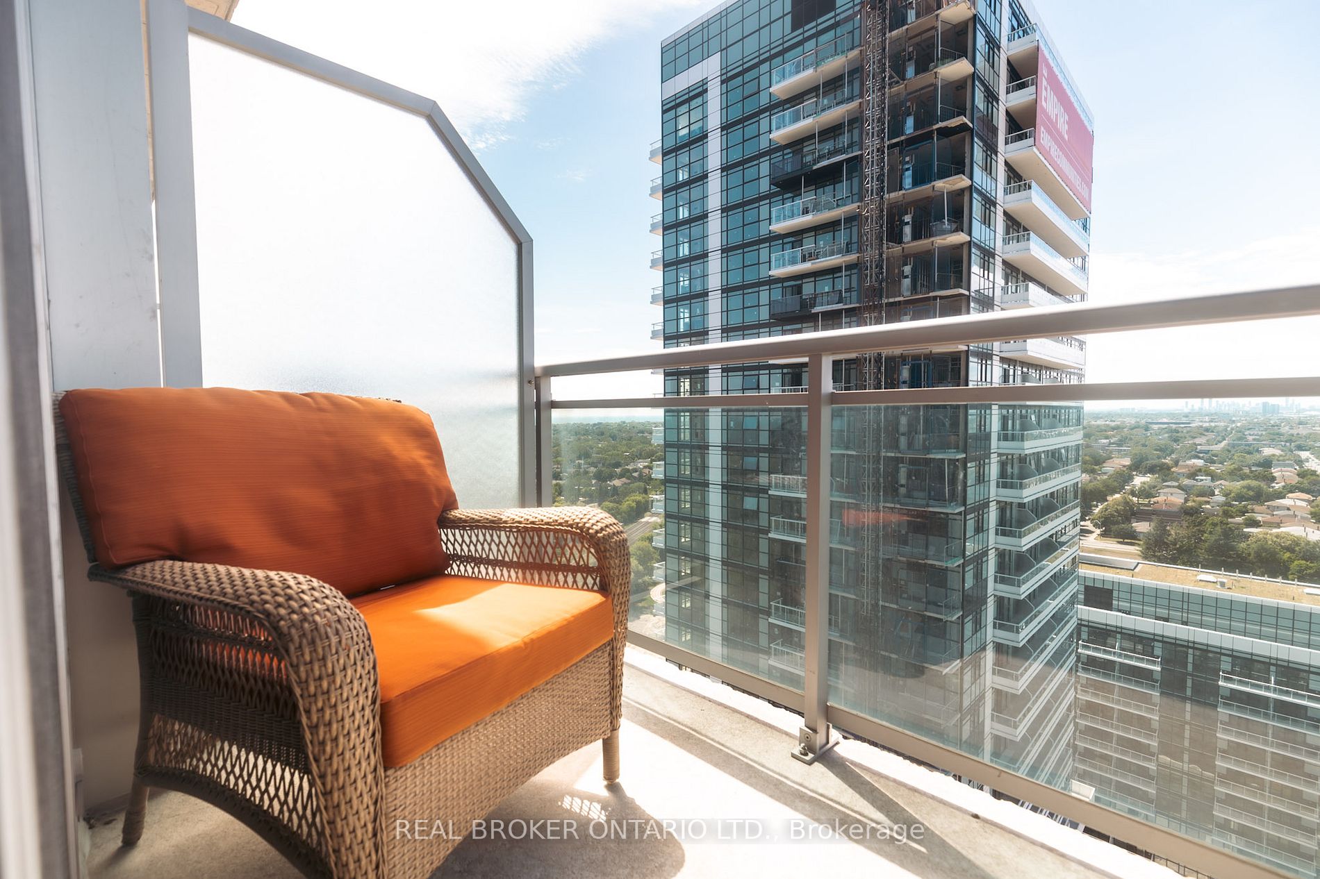 155 Legion Rd N, #2311