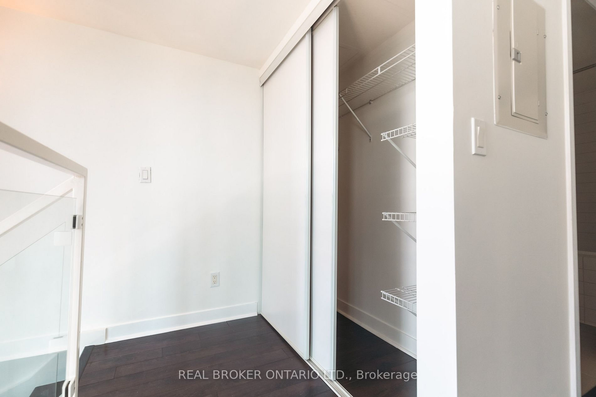 155 Legion Rd N, #2311