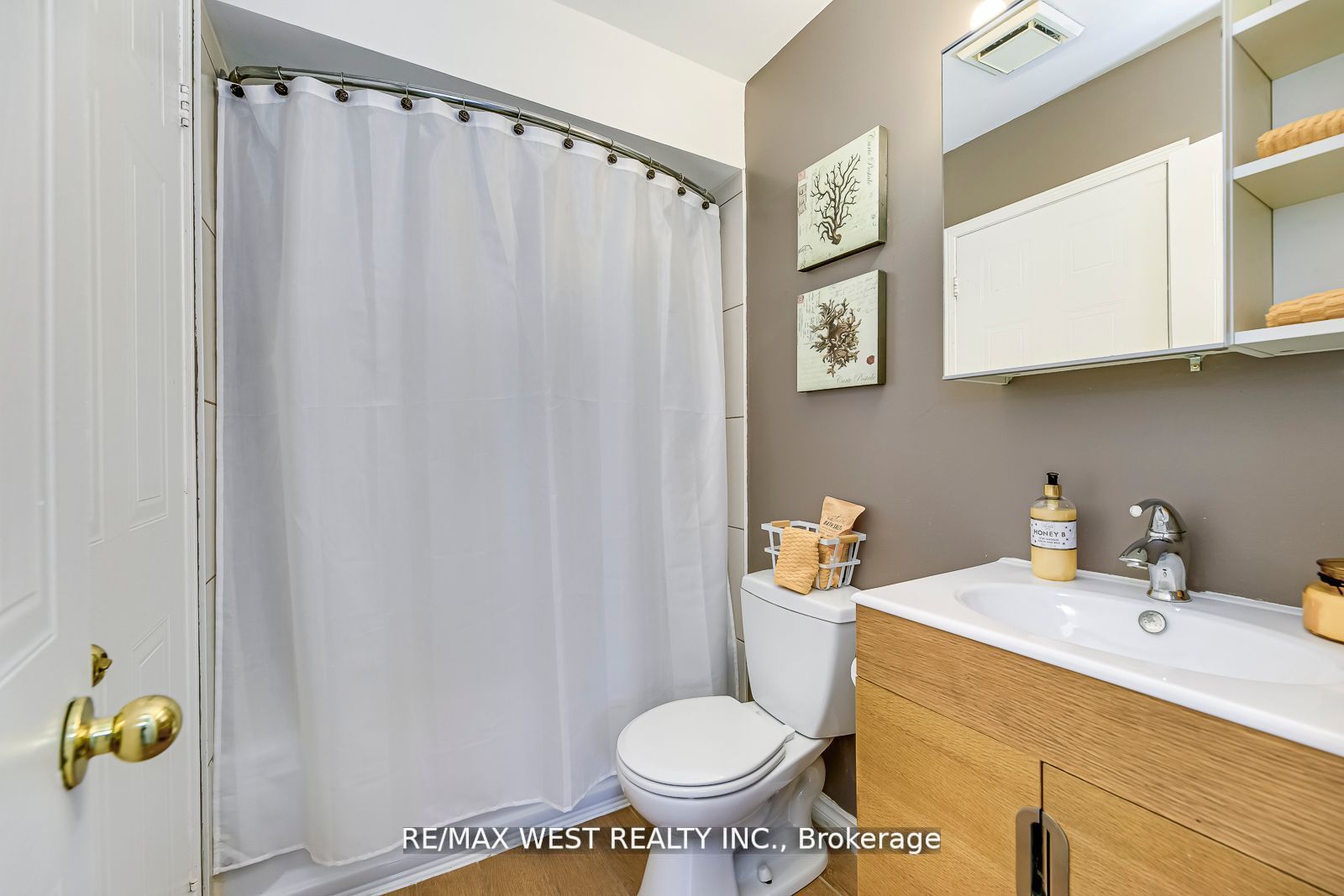 115 Bristol Rd E, #7