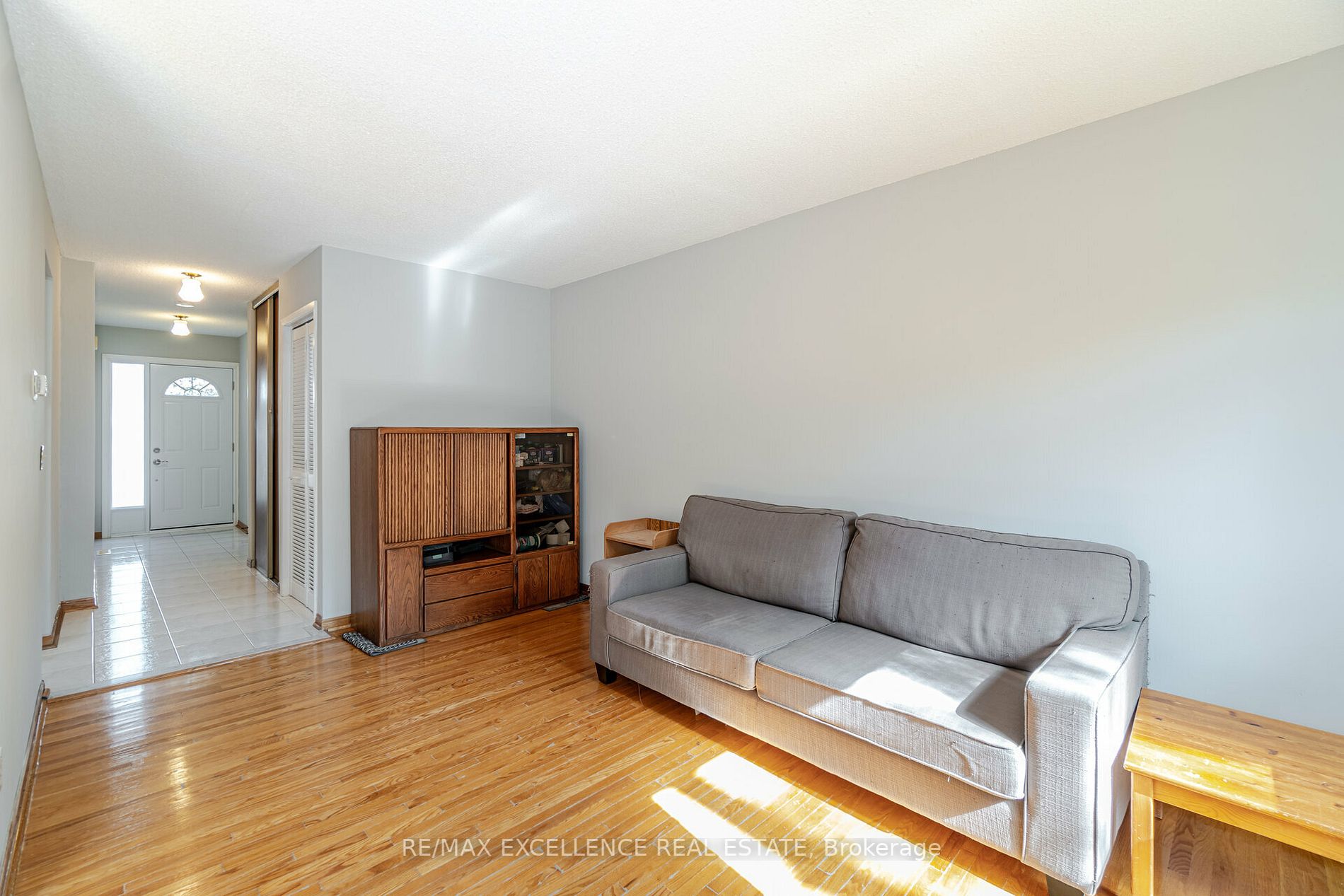 121 Falconer Dr, #8