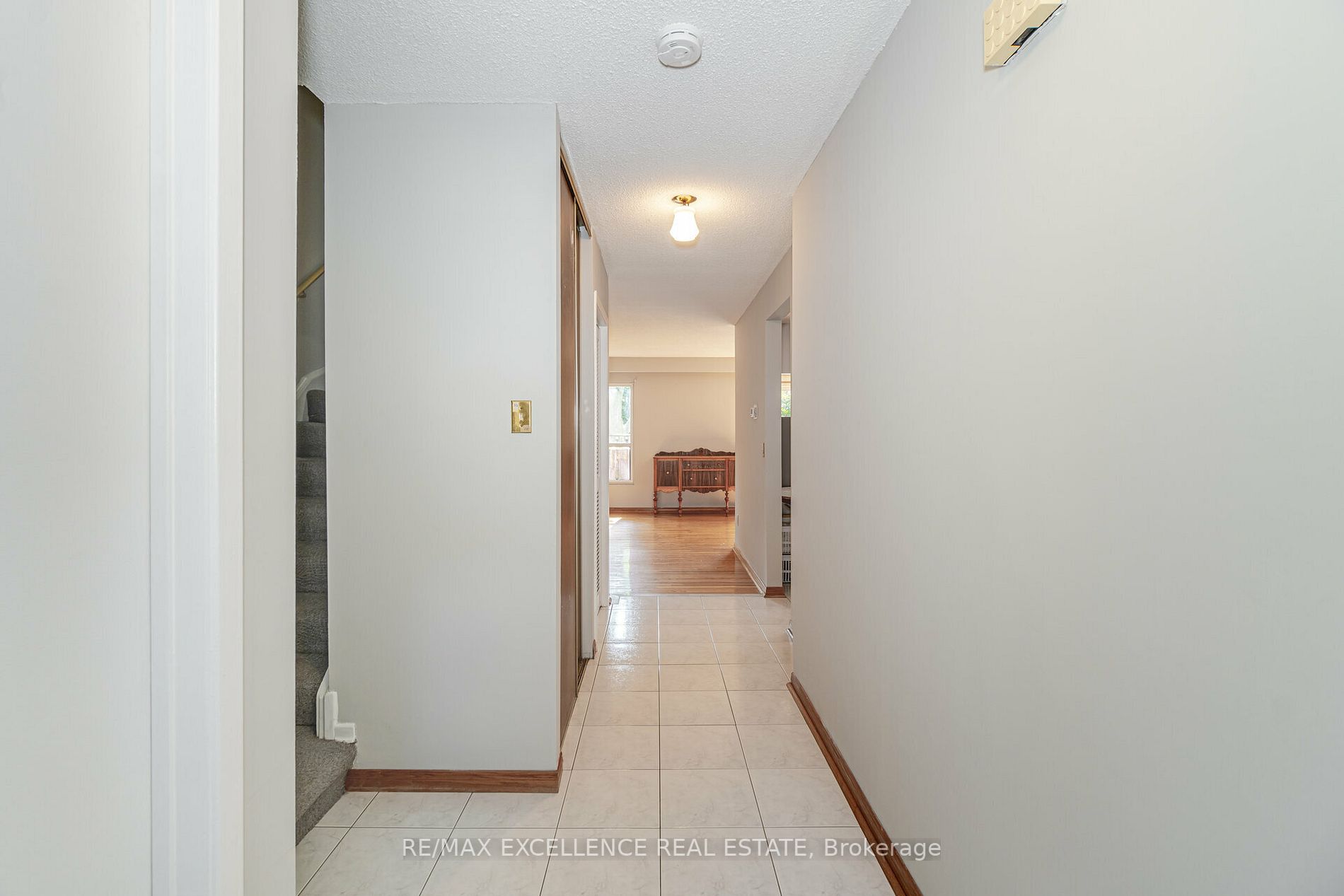 121 Falconer Dr, #8