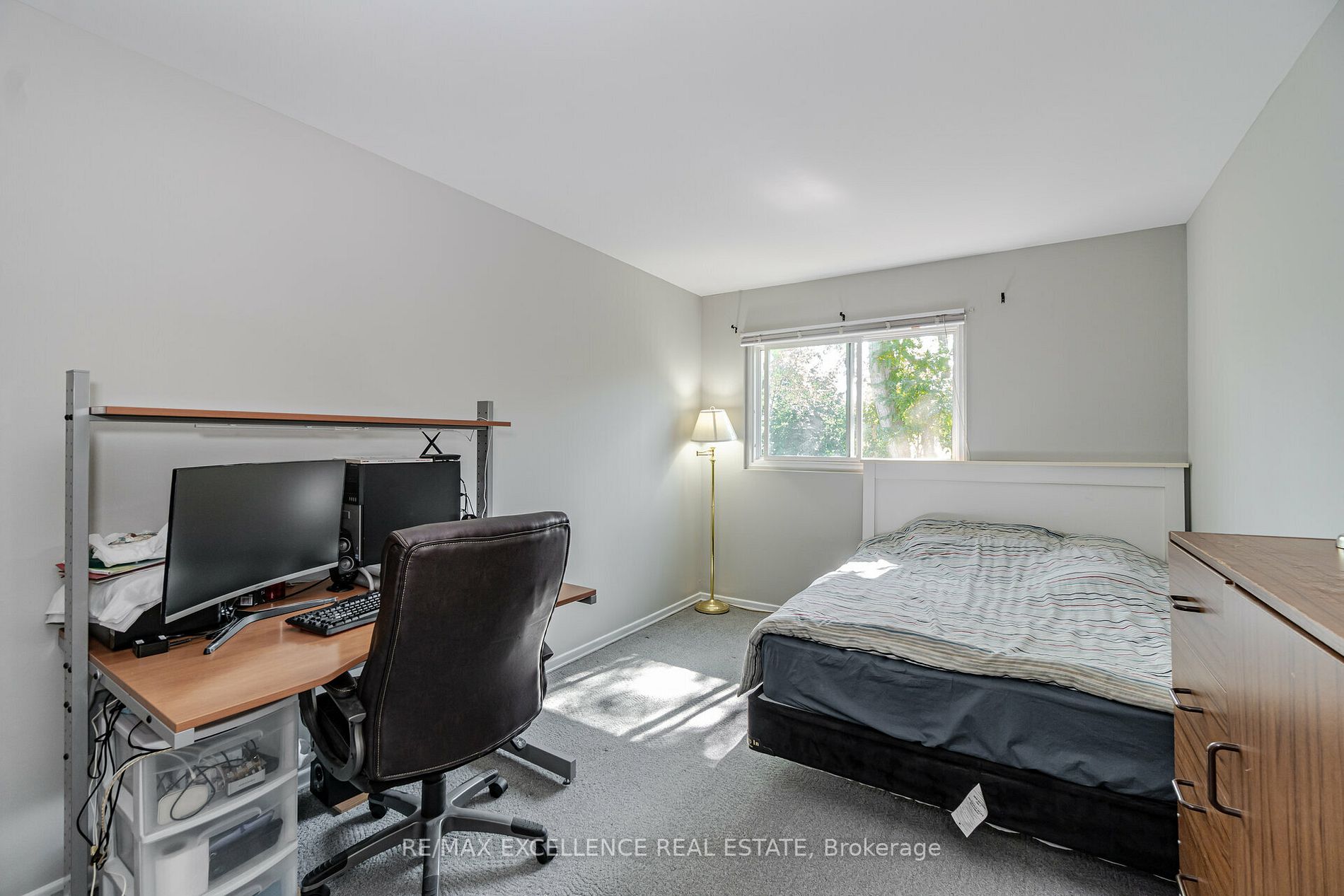 121 Falconer Dr, #8