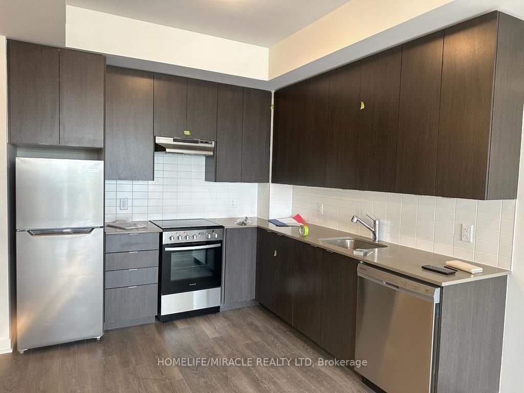 62 Sky Harbour Dr, #209