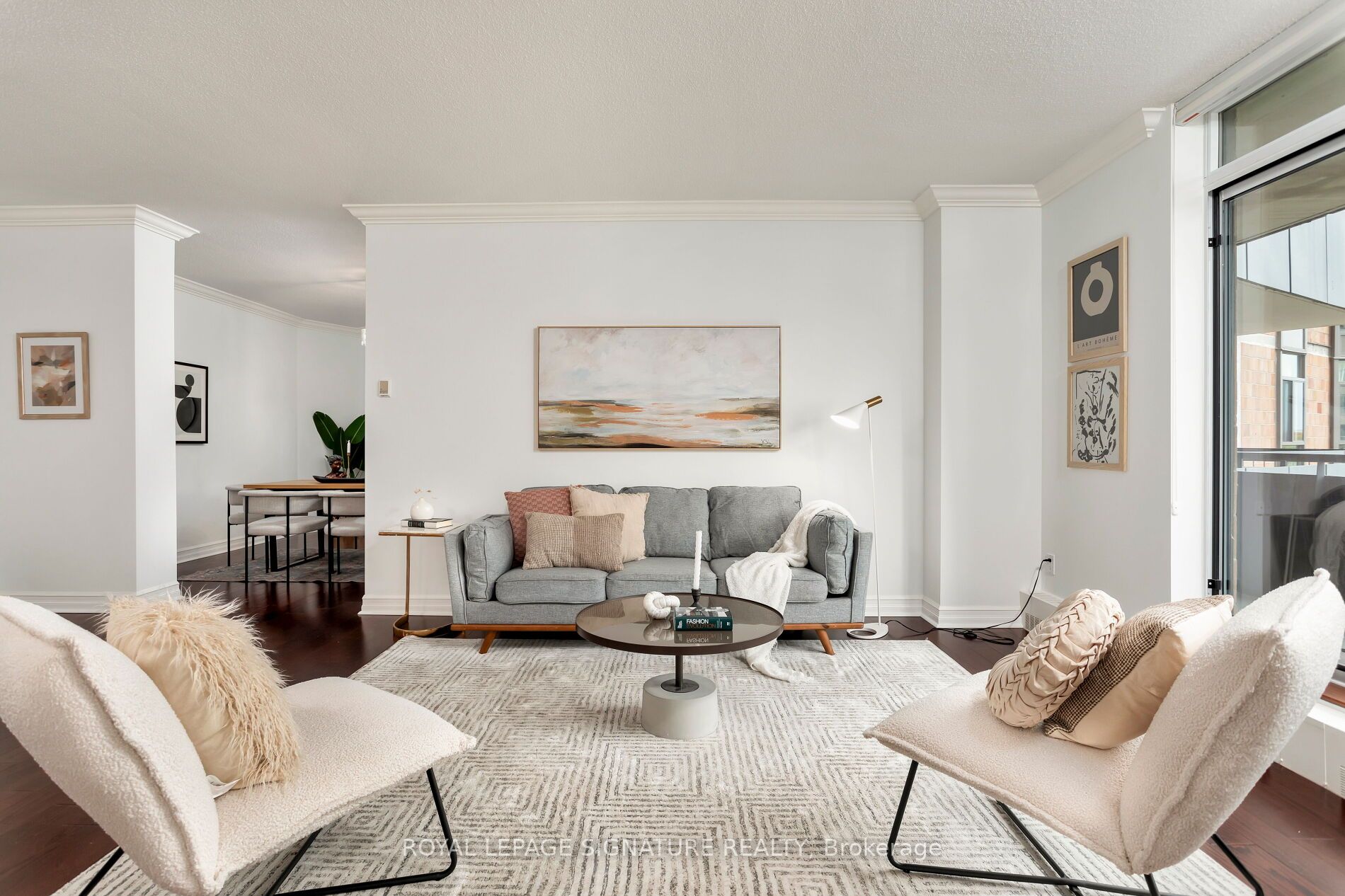 5250 Lakeshore Road, #607