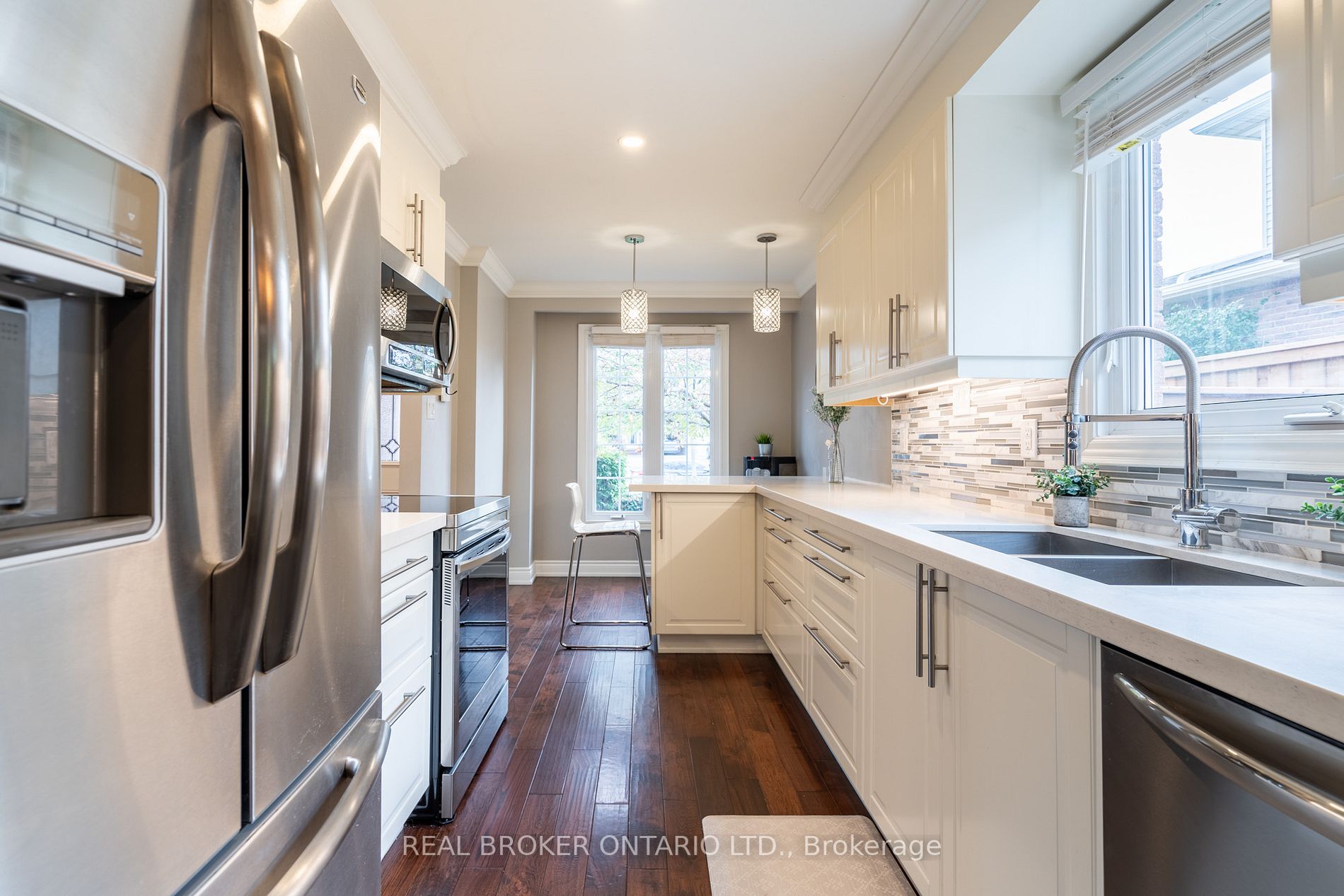 3111 Autumn Hill Crescent