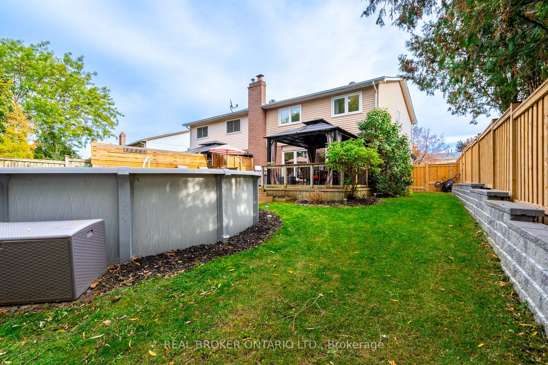 3111 Autumn Hill Crescent