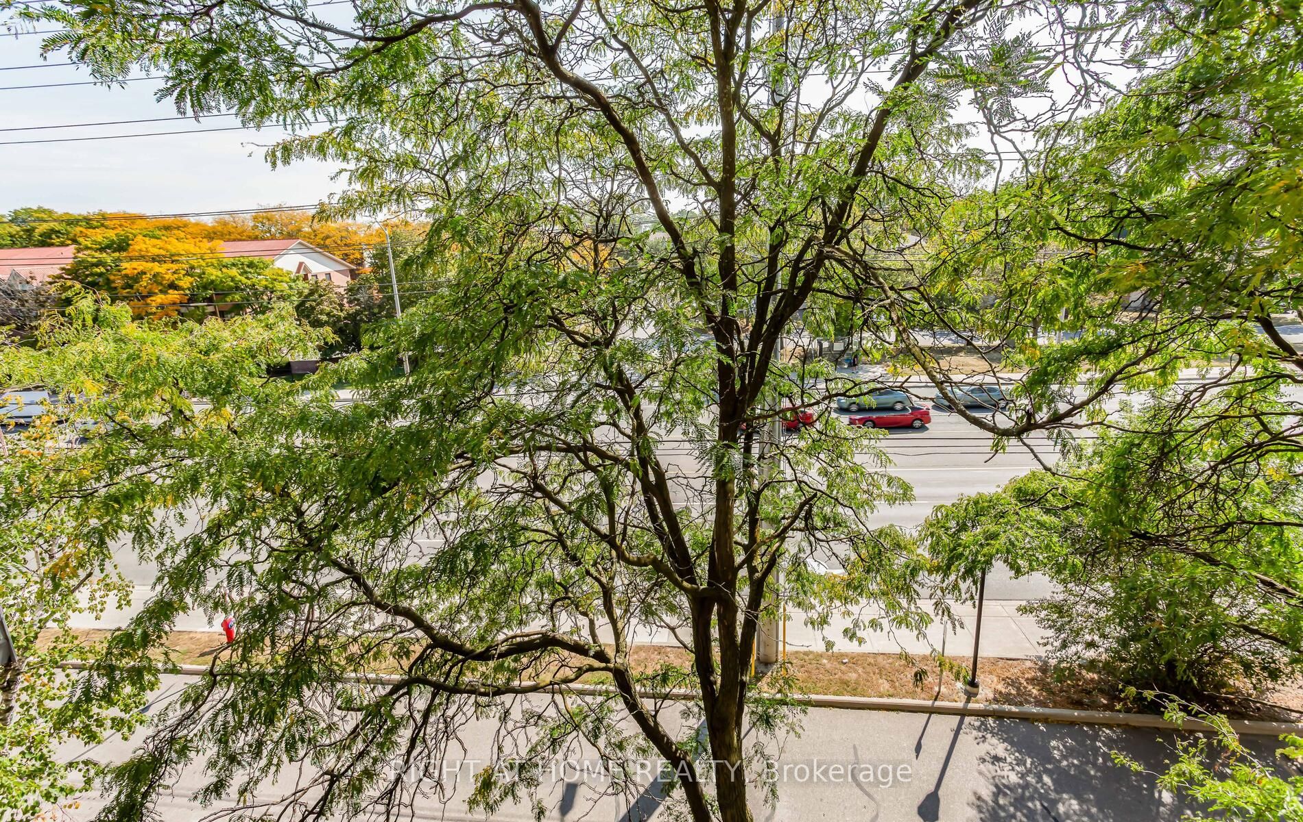 3025 The Credit Woodlands Drive, #208