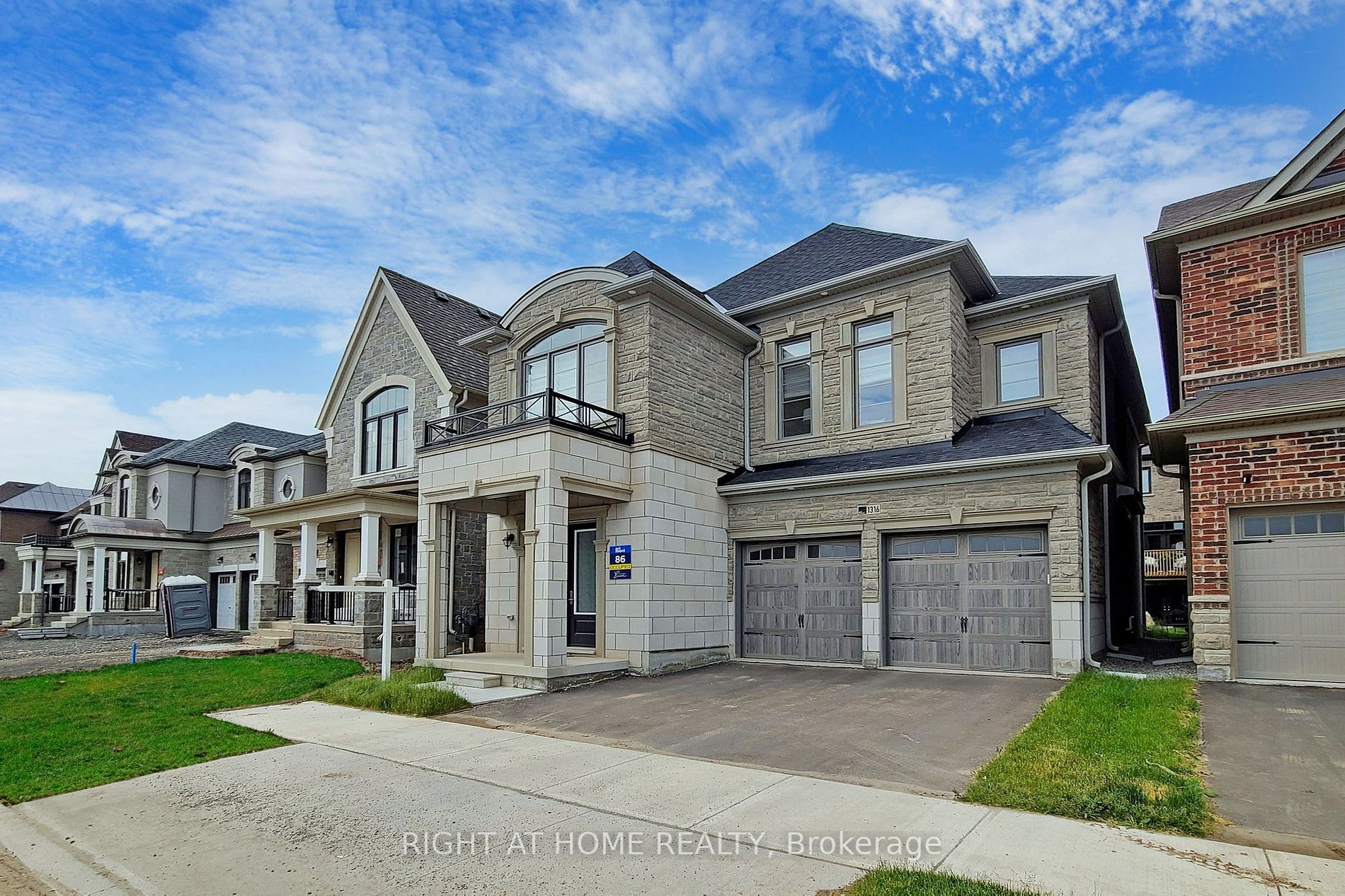 1316 Queens Plate Rd
