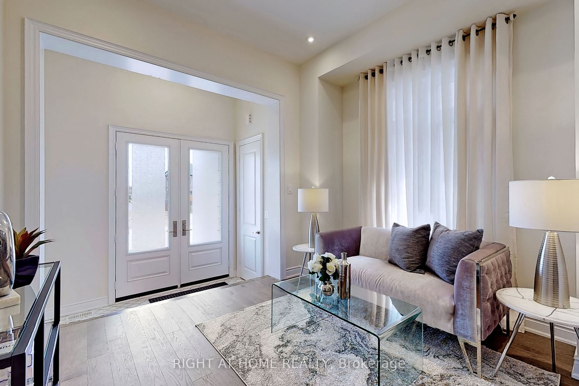 1316 Queens Plate Rd