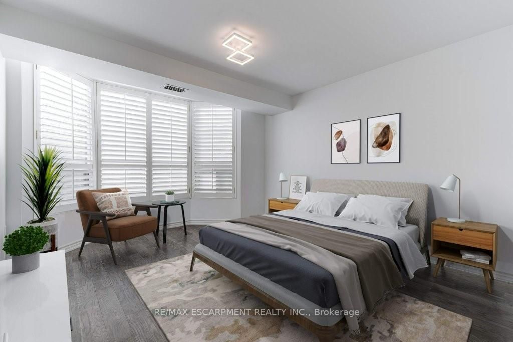 2121 Lakeshore Rd, #405