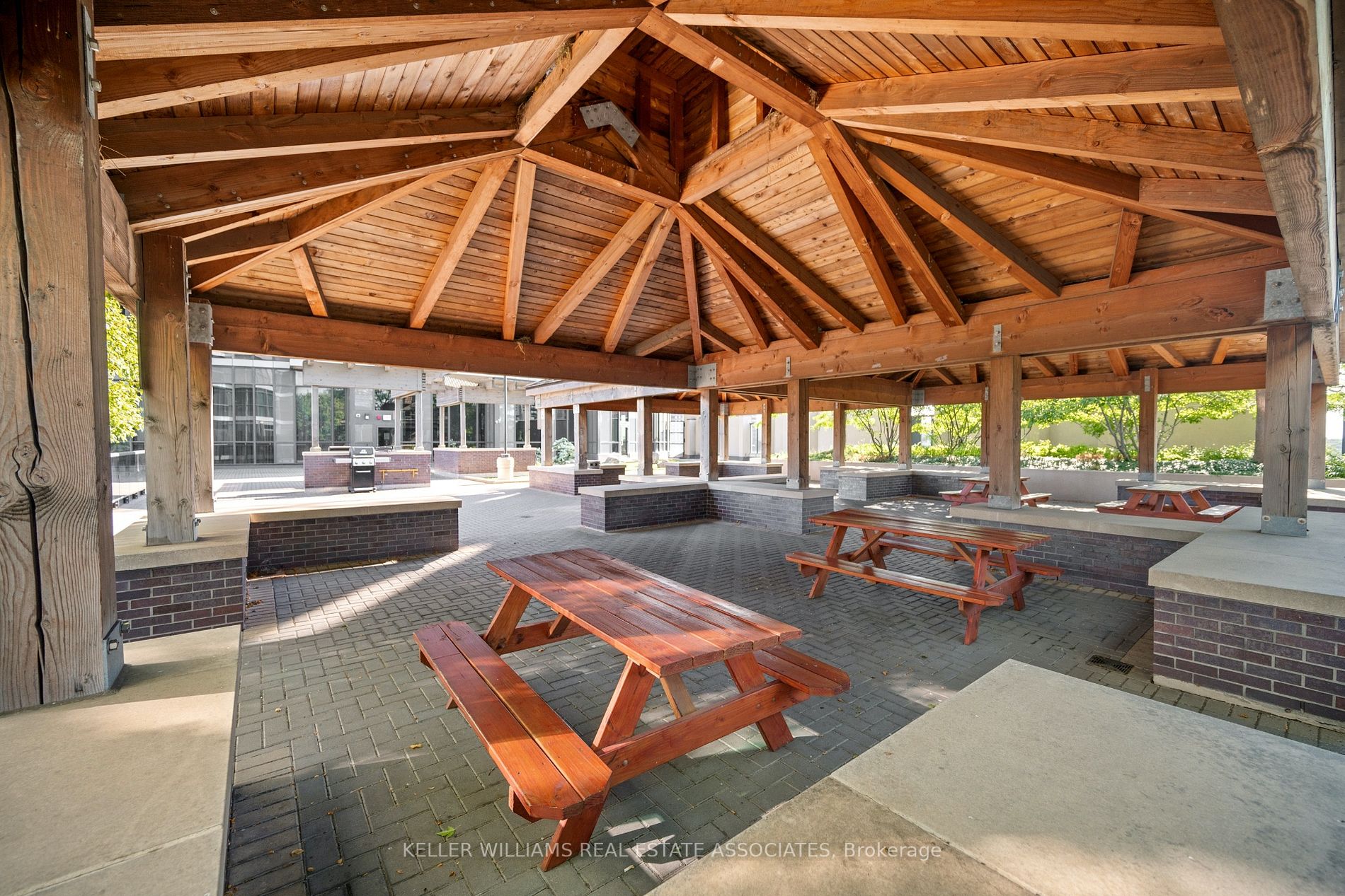 1 Valhalla Inn Rd, #107