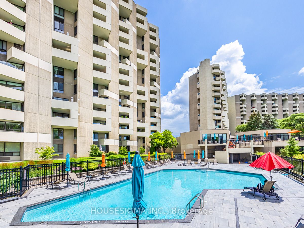 300 Mill Rd, #Ph40