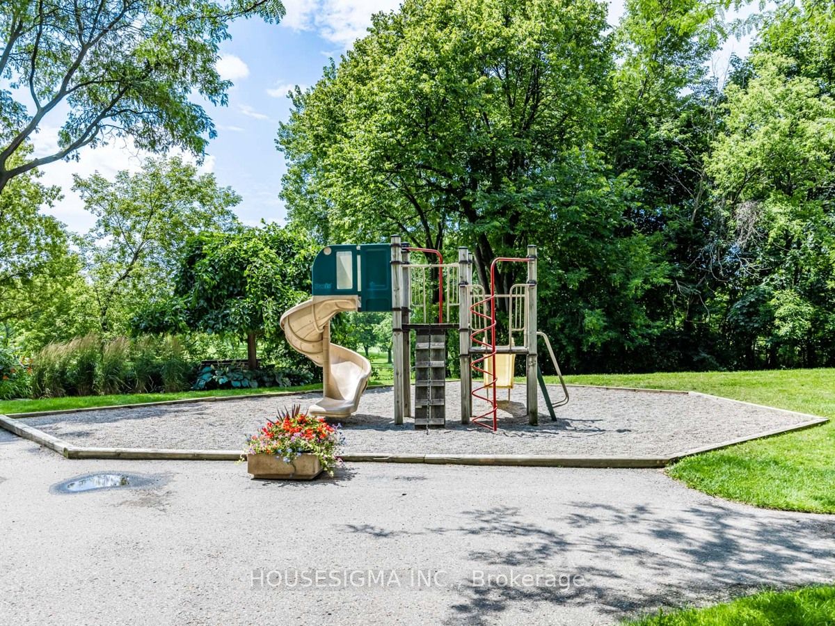 300 Mill Rd, #Ph40