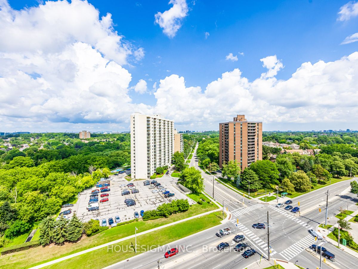 300 Mill Rd, #Ph40