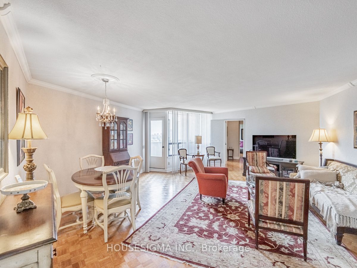 300 Mill Rd, #Ph40