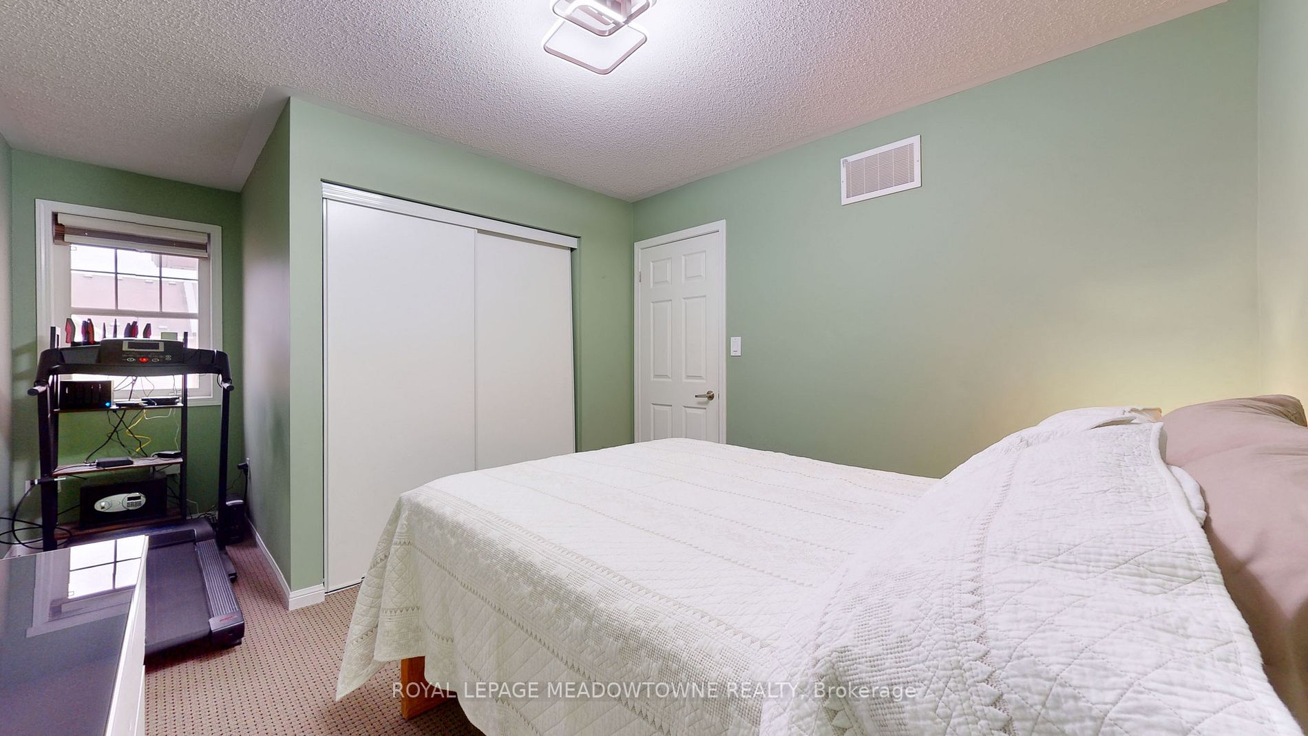 257 Wetenhall Landing