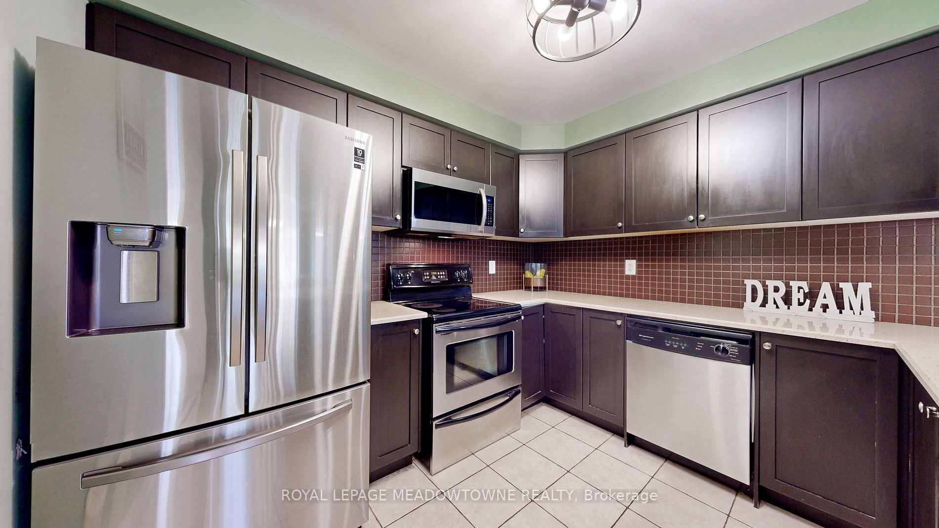 257 Wetenhall Landing