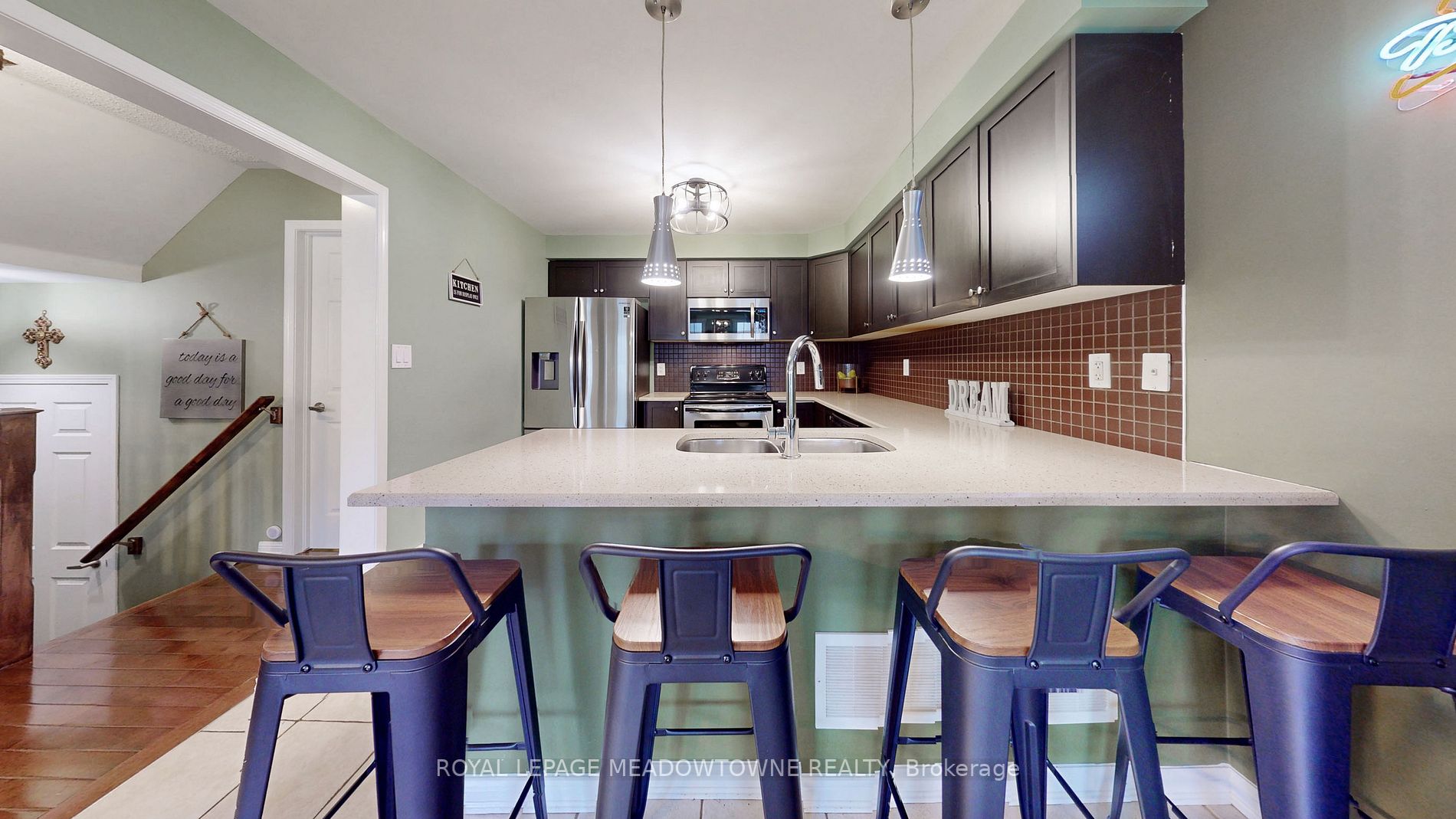 257 Wetenhall Landing
