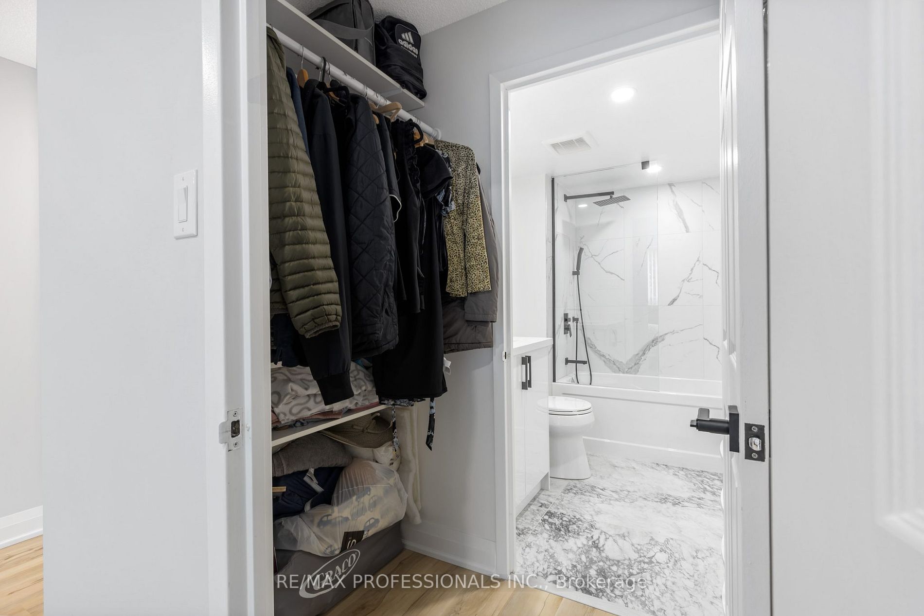 2091 Hurontario St, #108