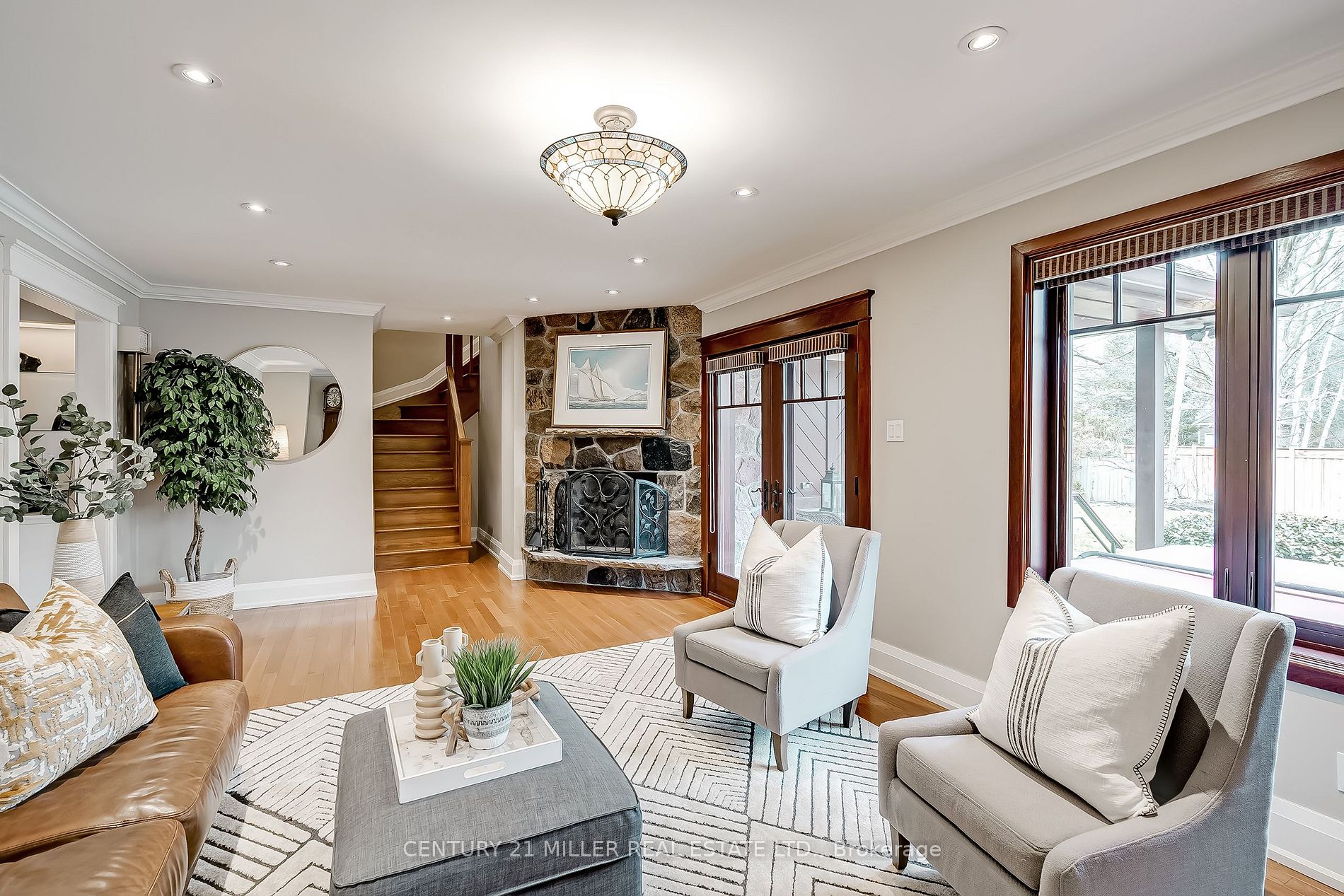 35 Cameo St