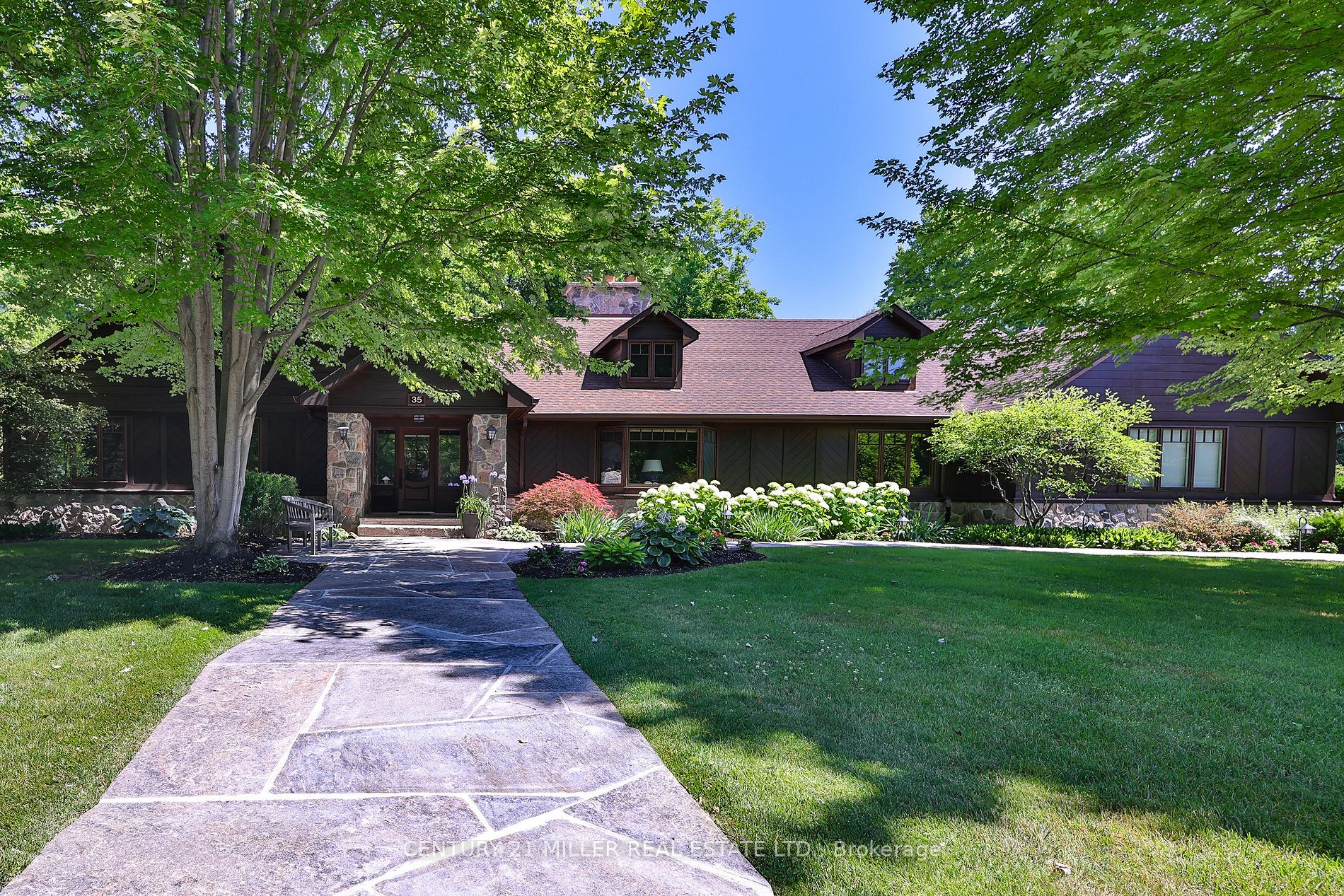 35 Cameo St