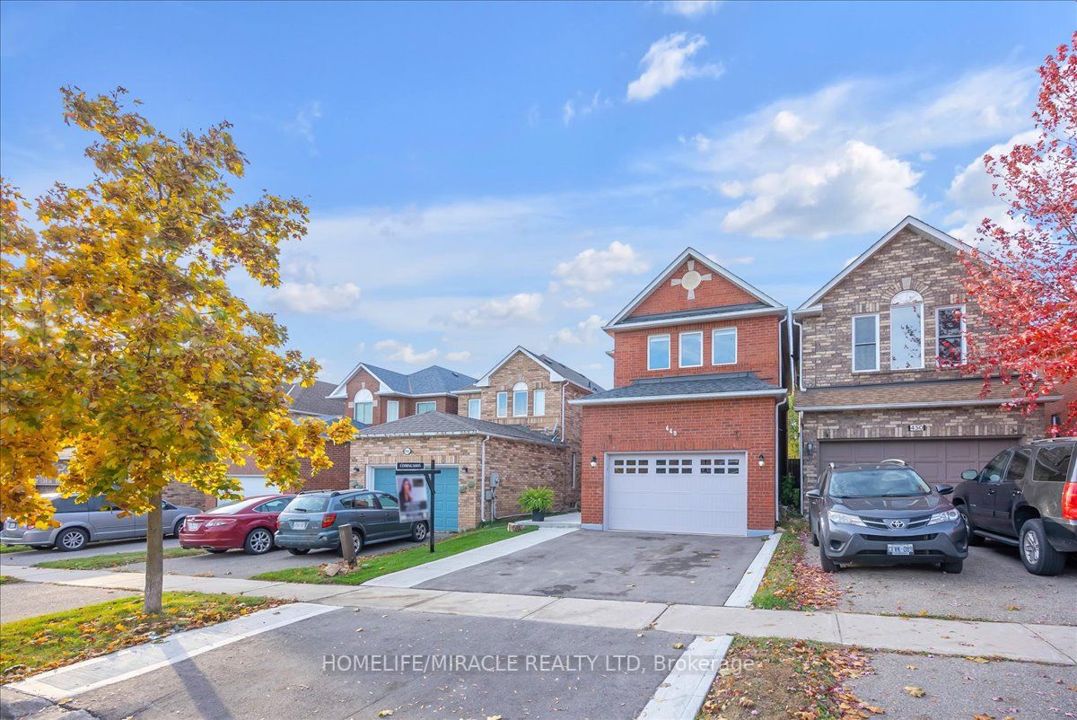 448 Jay Cres