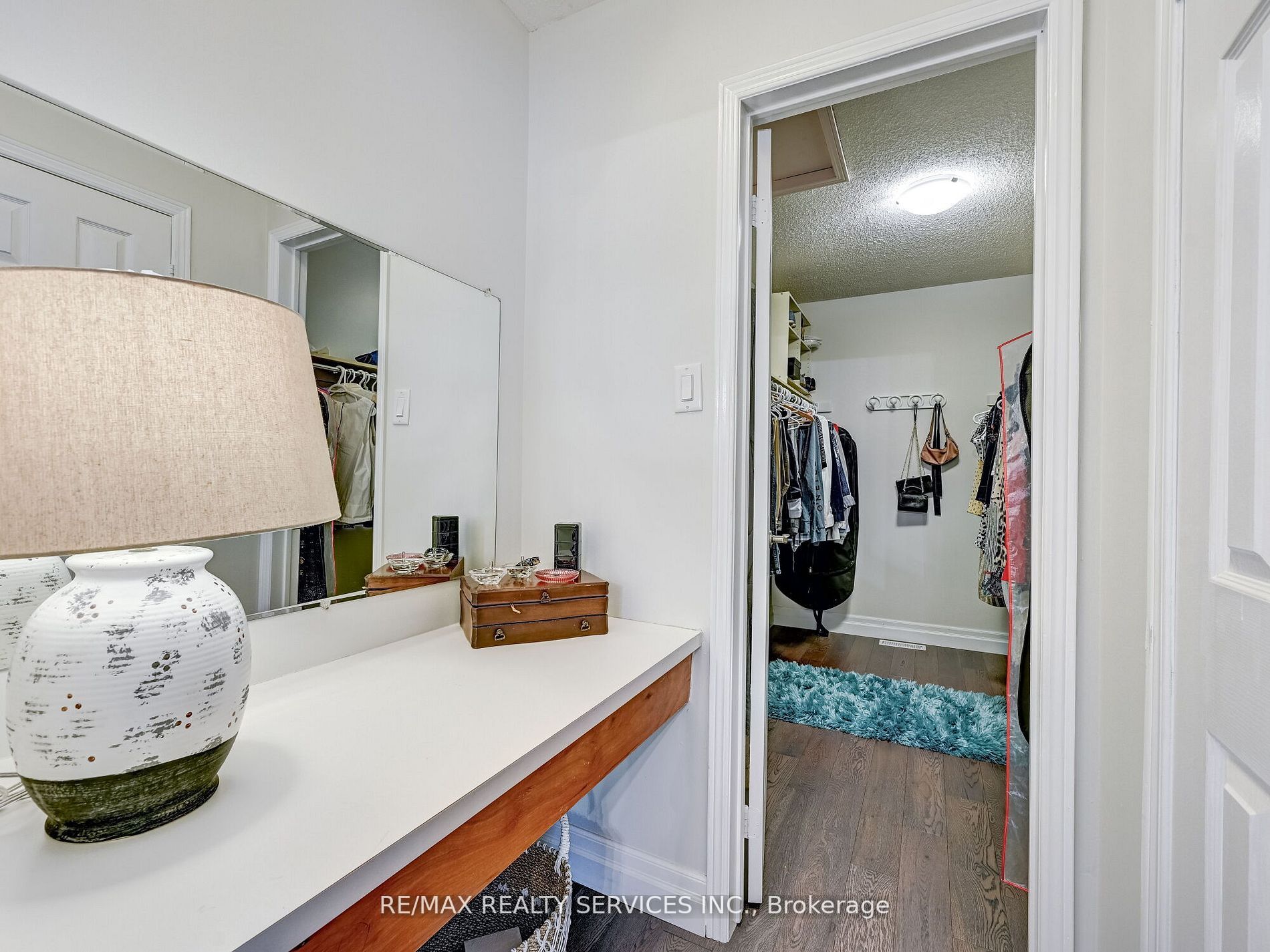 44 Sapphire Cres