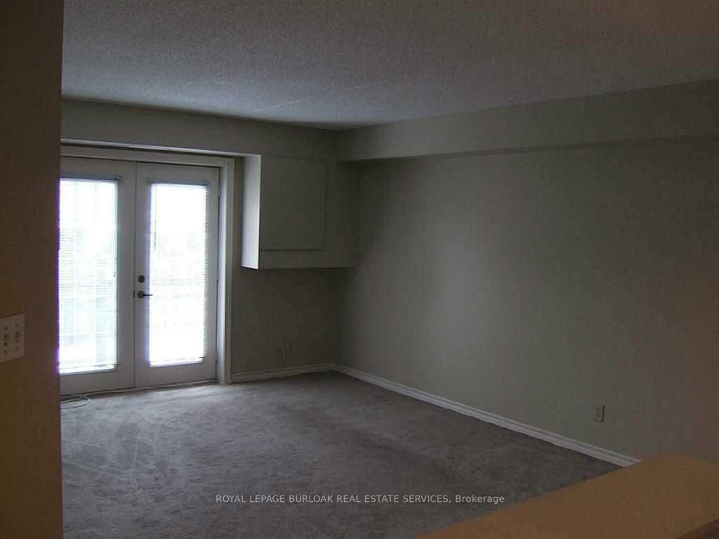 2055 Appleby Line, #104