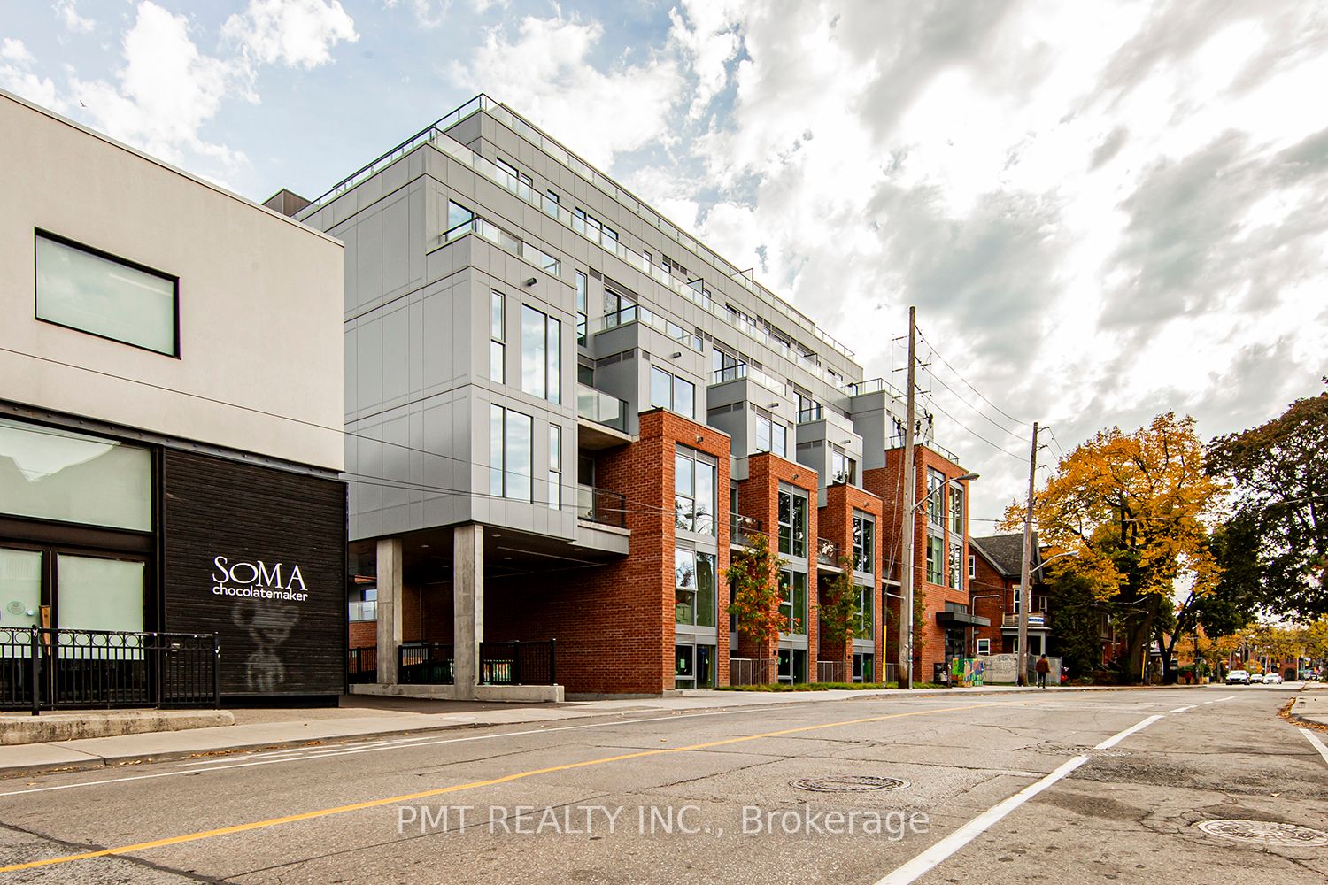 57 Brock Ave, #501