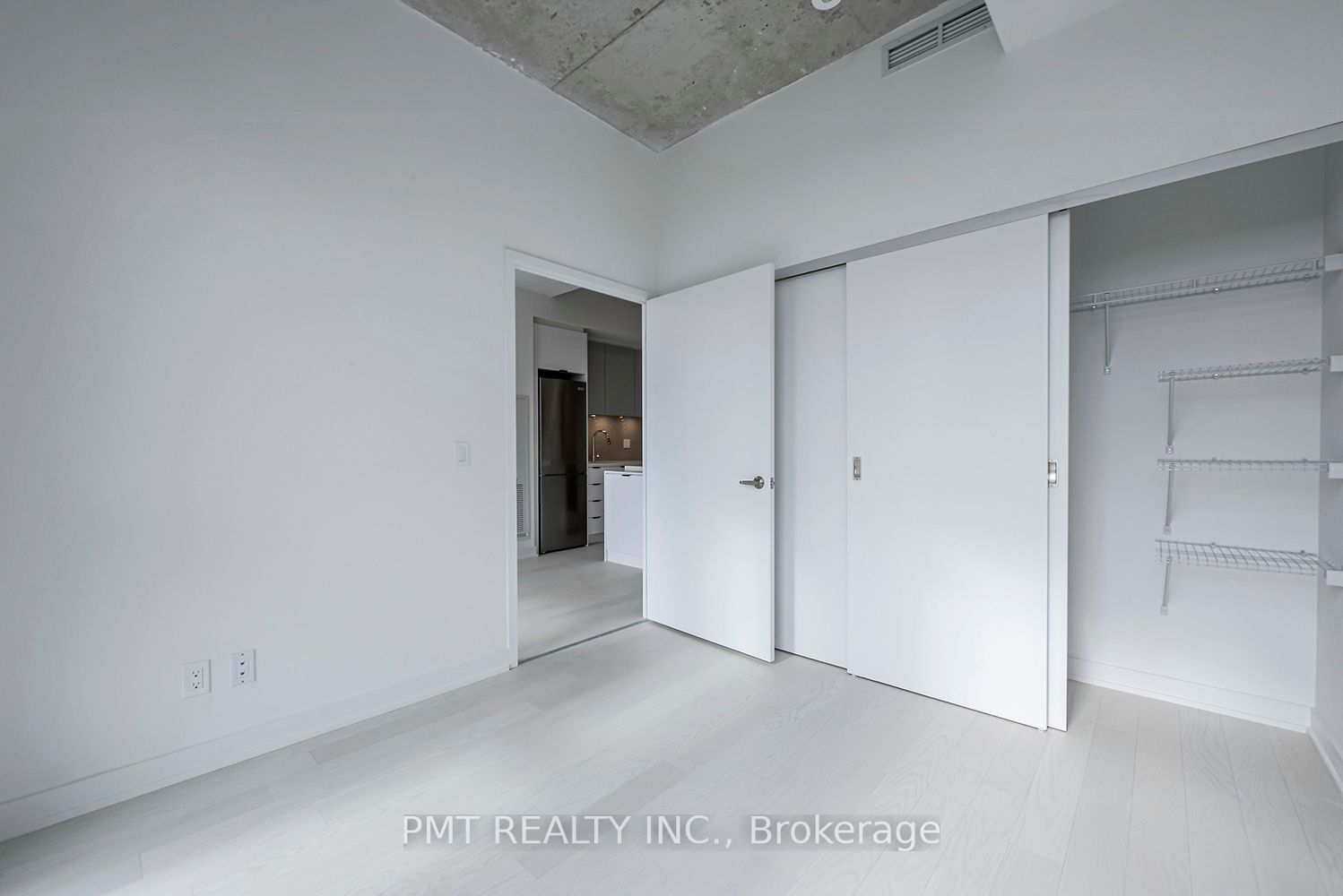 57 Brock Ave, #501