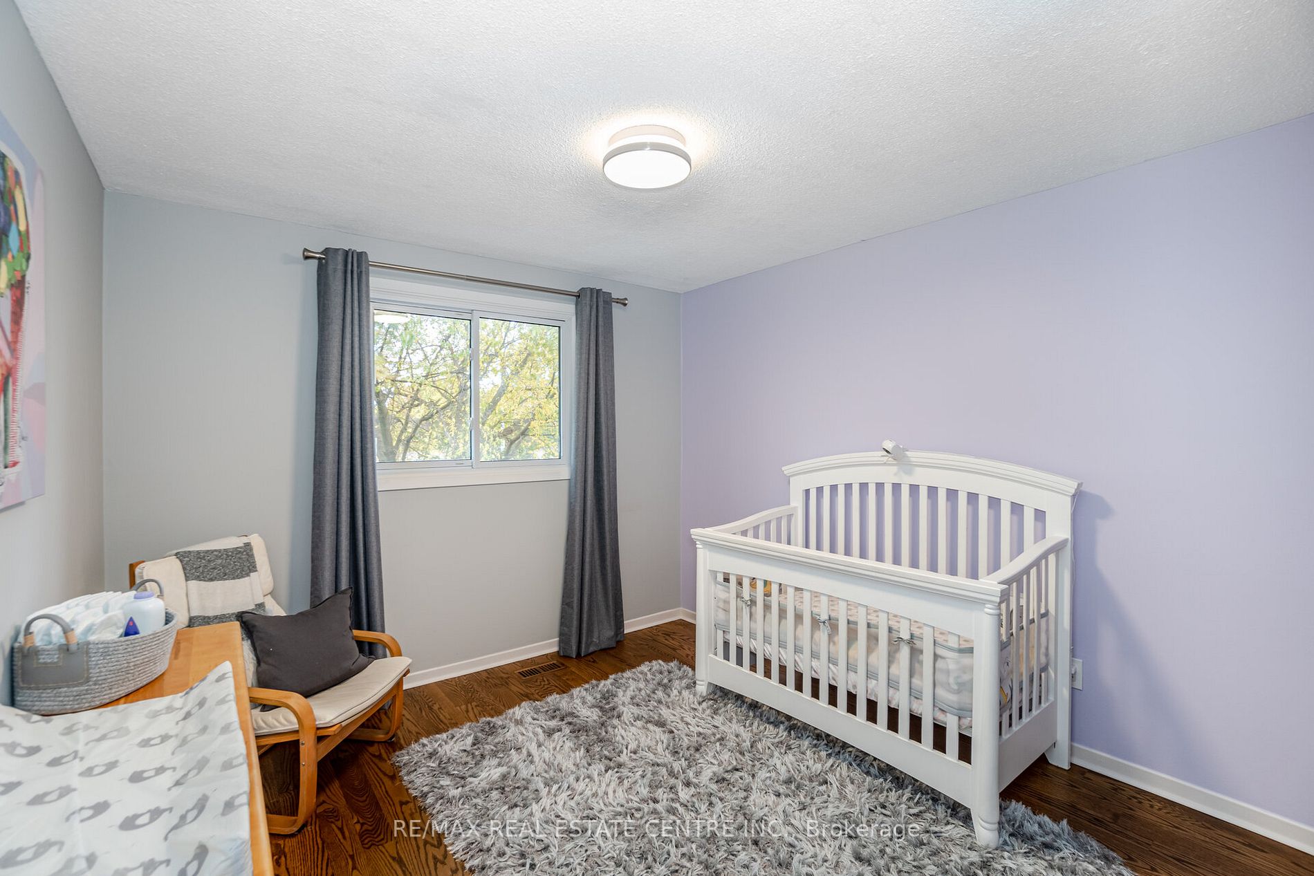 2876 Oslo Cres