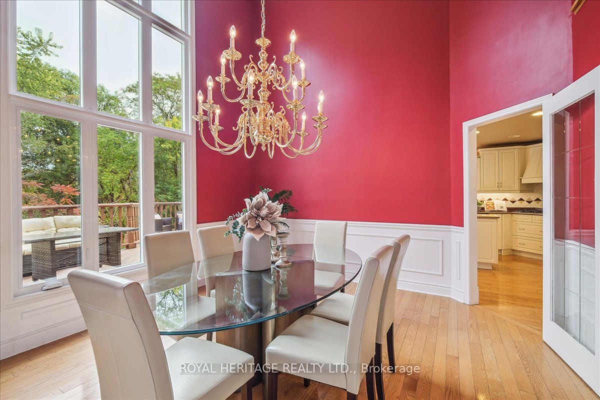 1772 Poets Walk