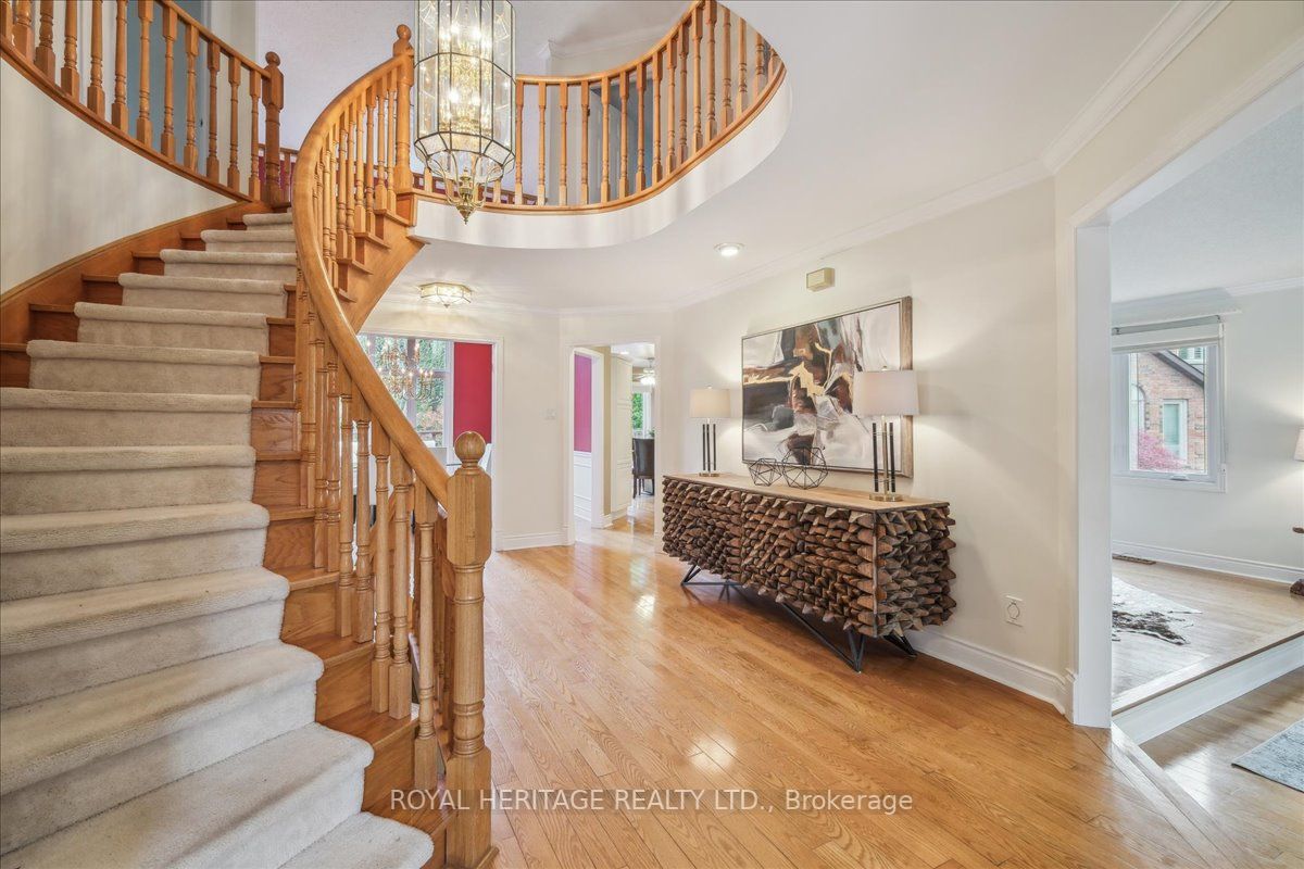 1772 Poets Walk