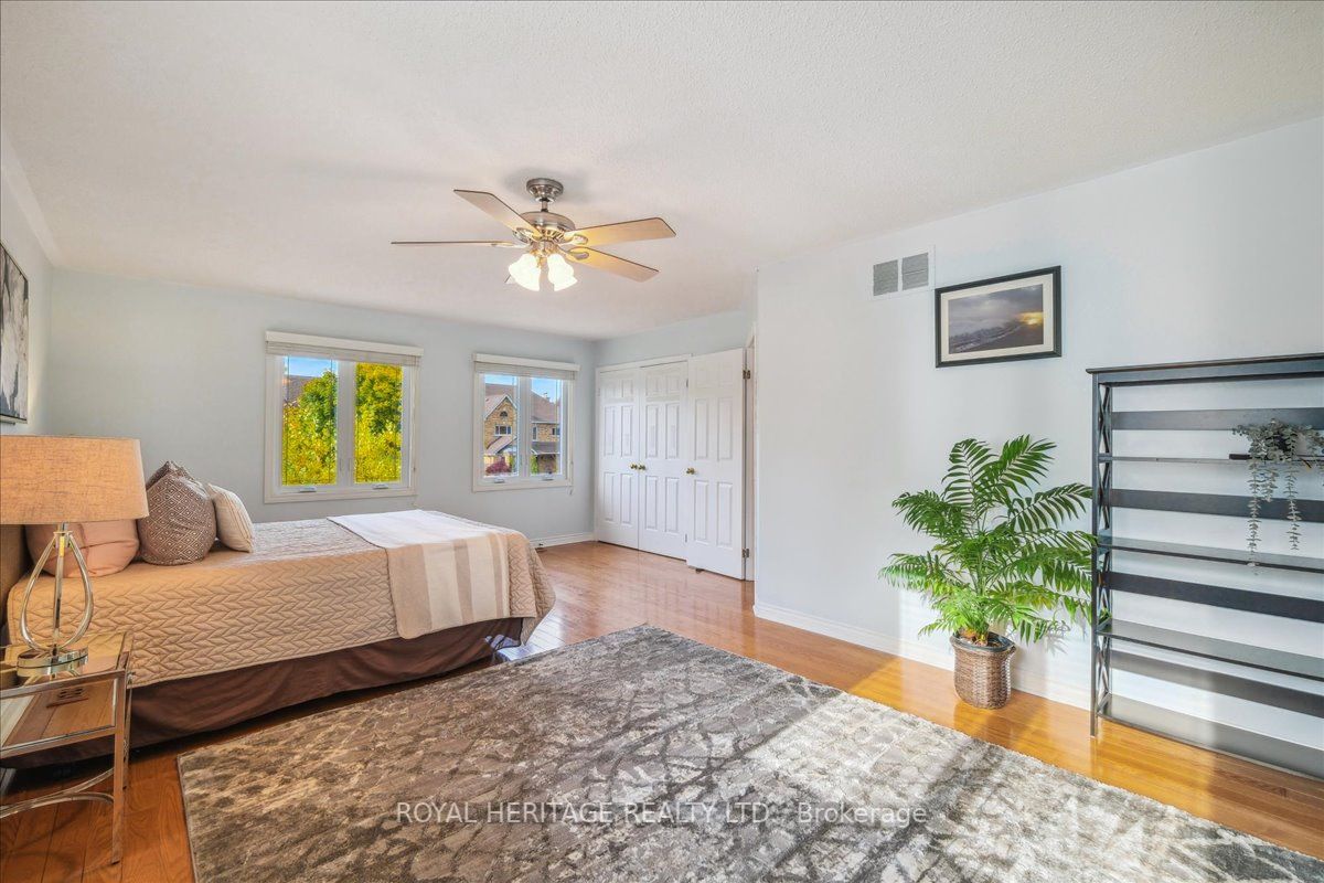 1772 Poets Walk