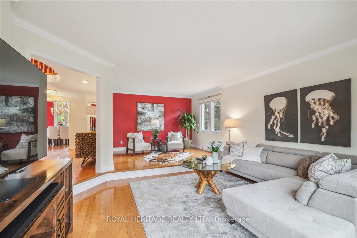 1772 Poets Walk