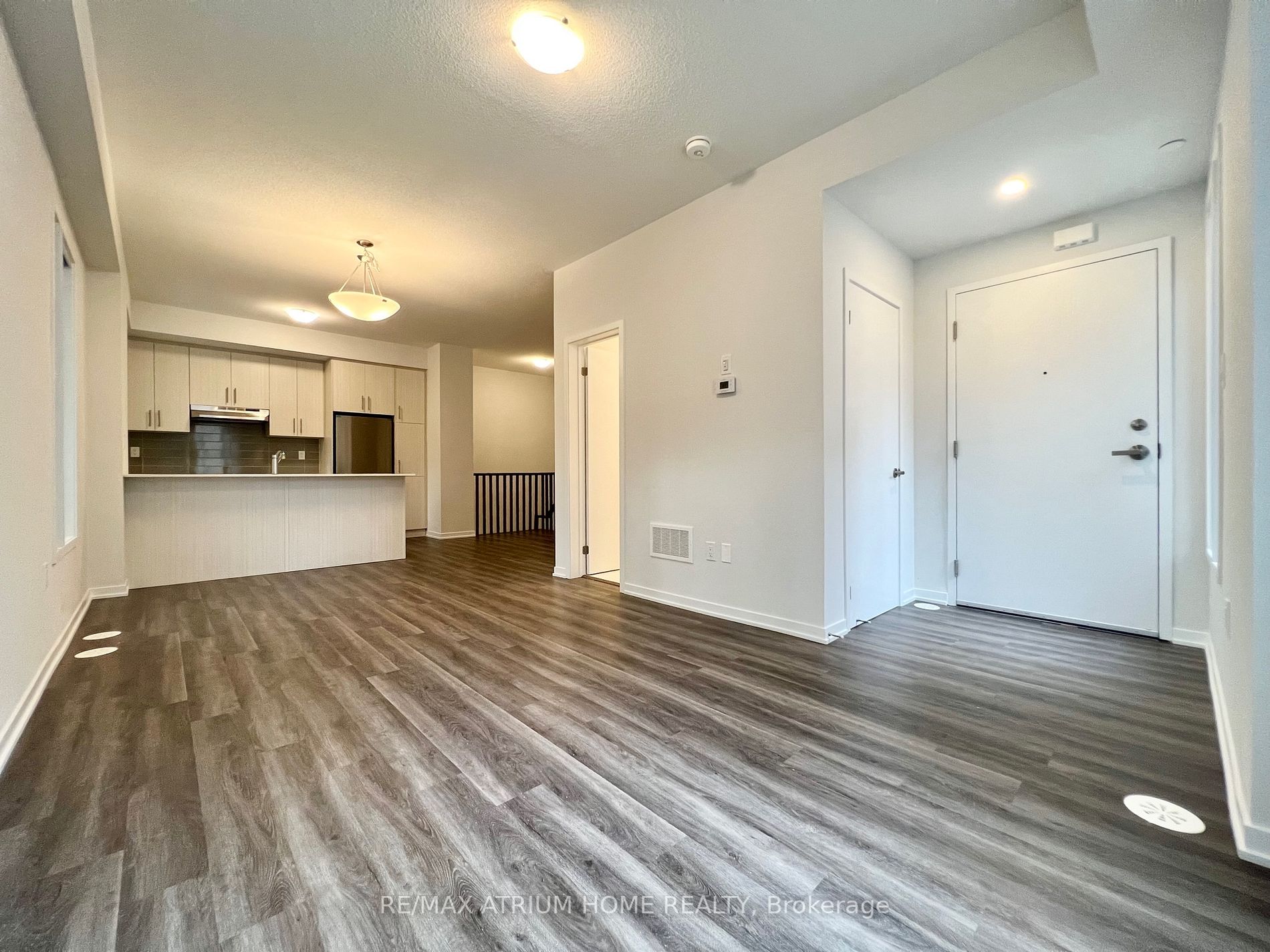 30 William Jackson Way, #101