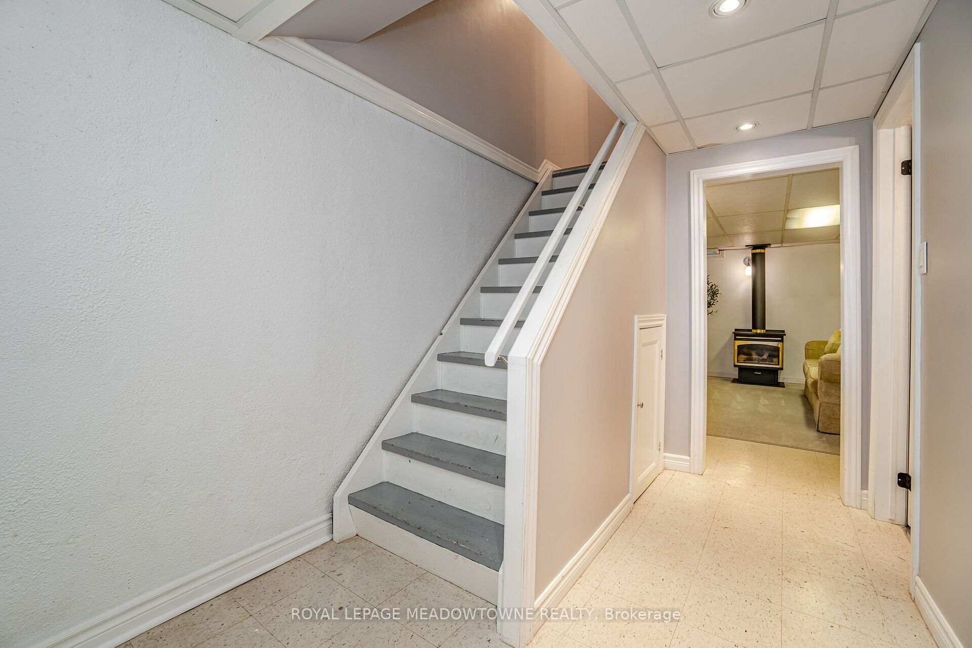 667 Woodward Avenue, #82