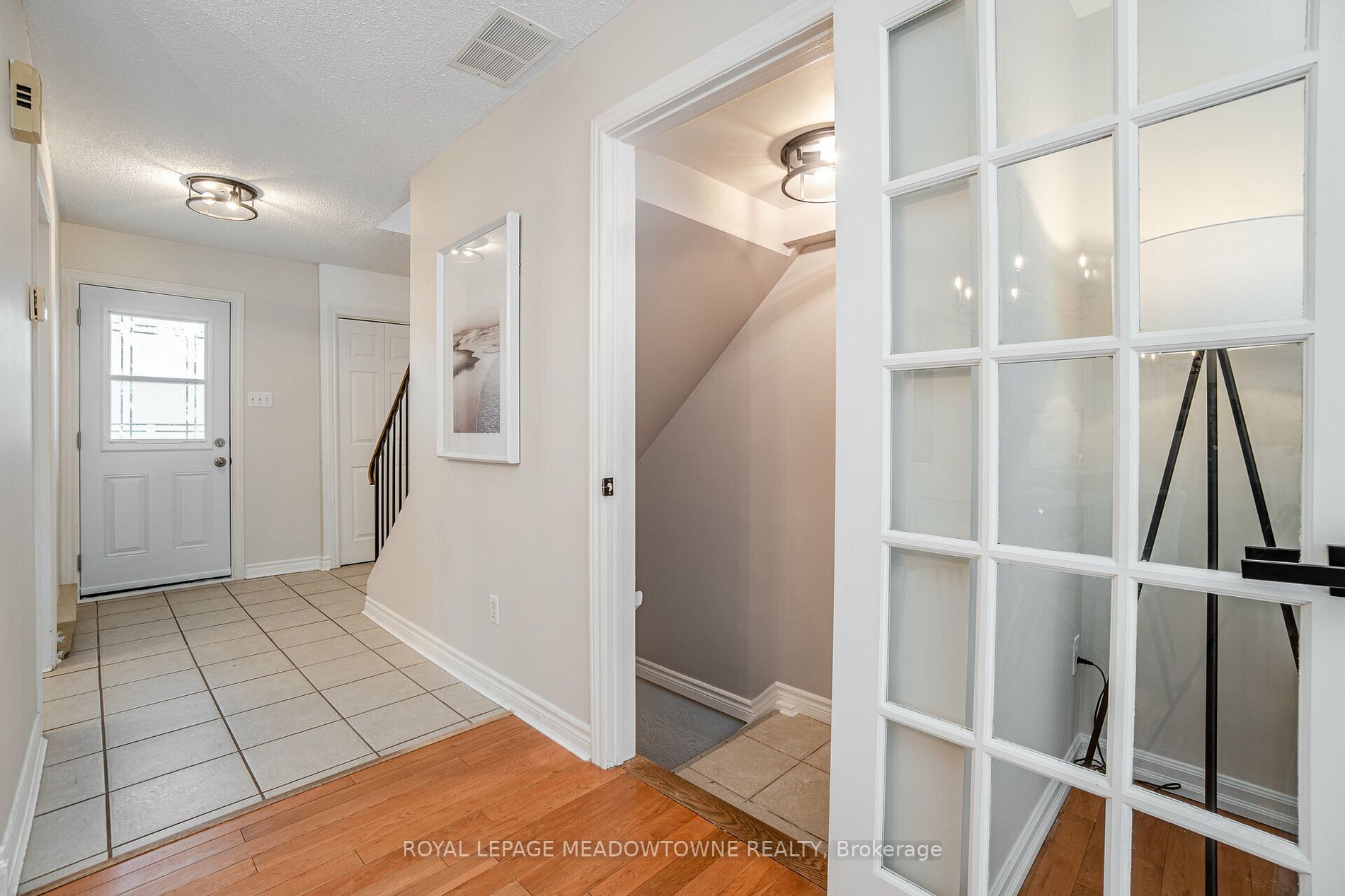 667 Woodward Avenue, #82