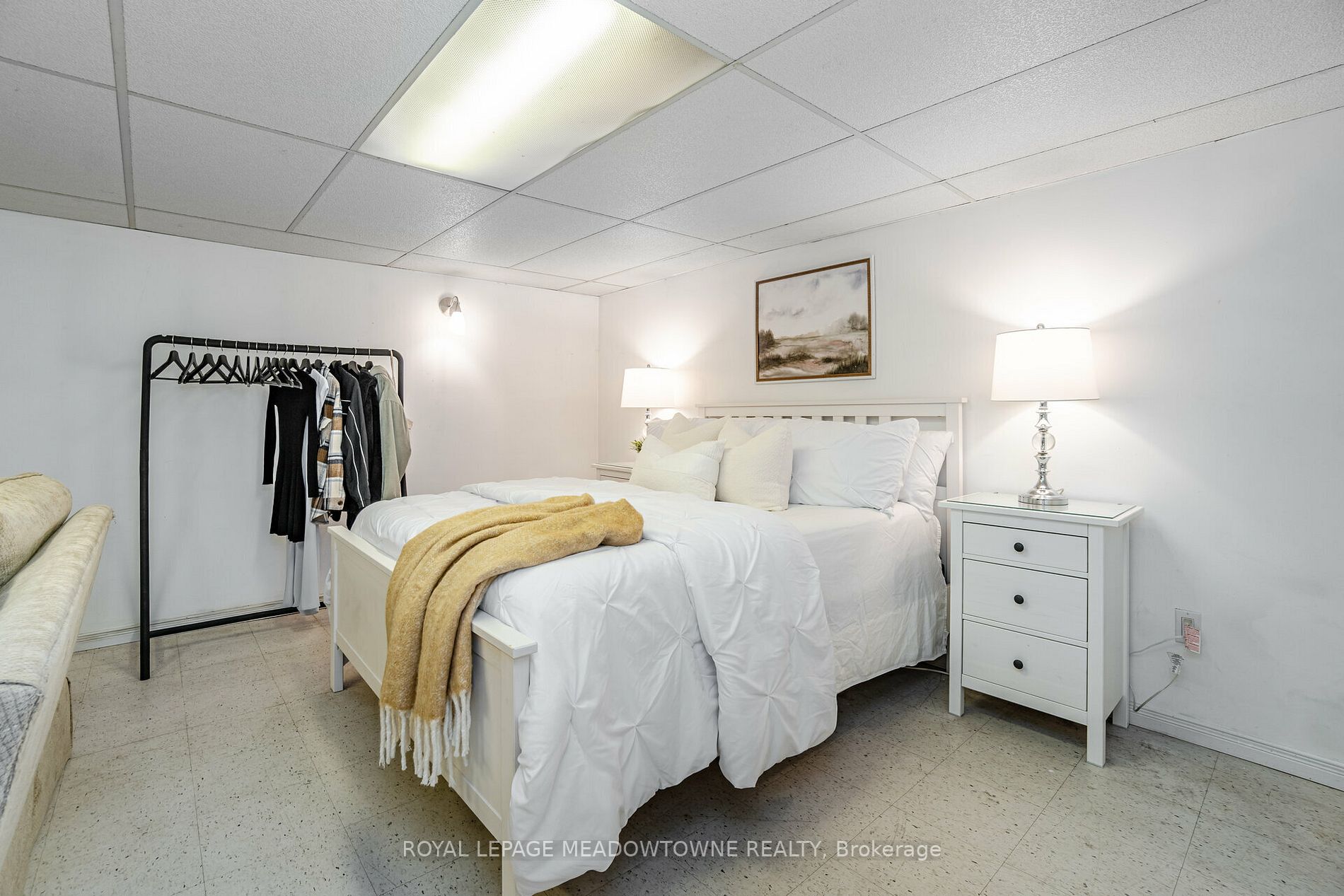 667 Woodward Avenue, #82