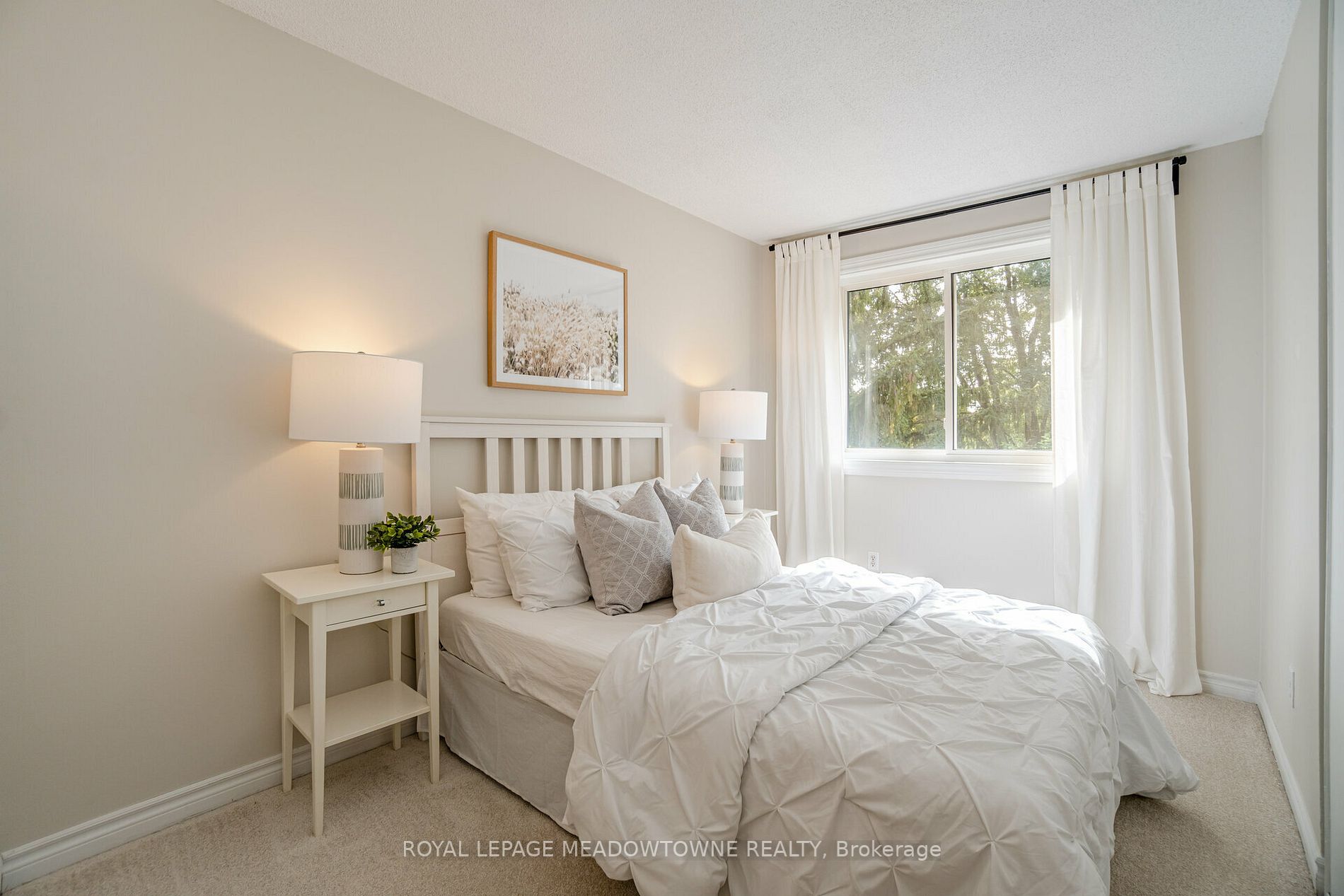 667 Woodward Avenue, #82