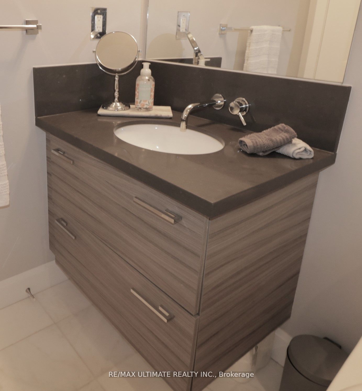 33 Shore Breeze Drive, #1008