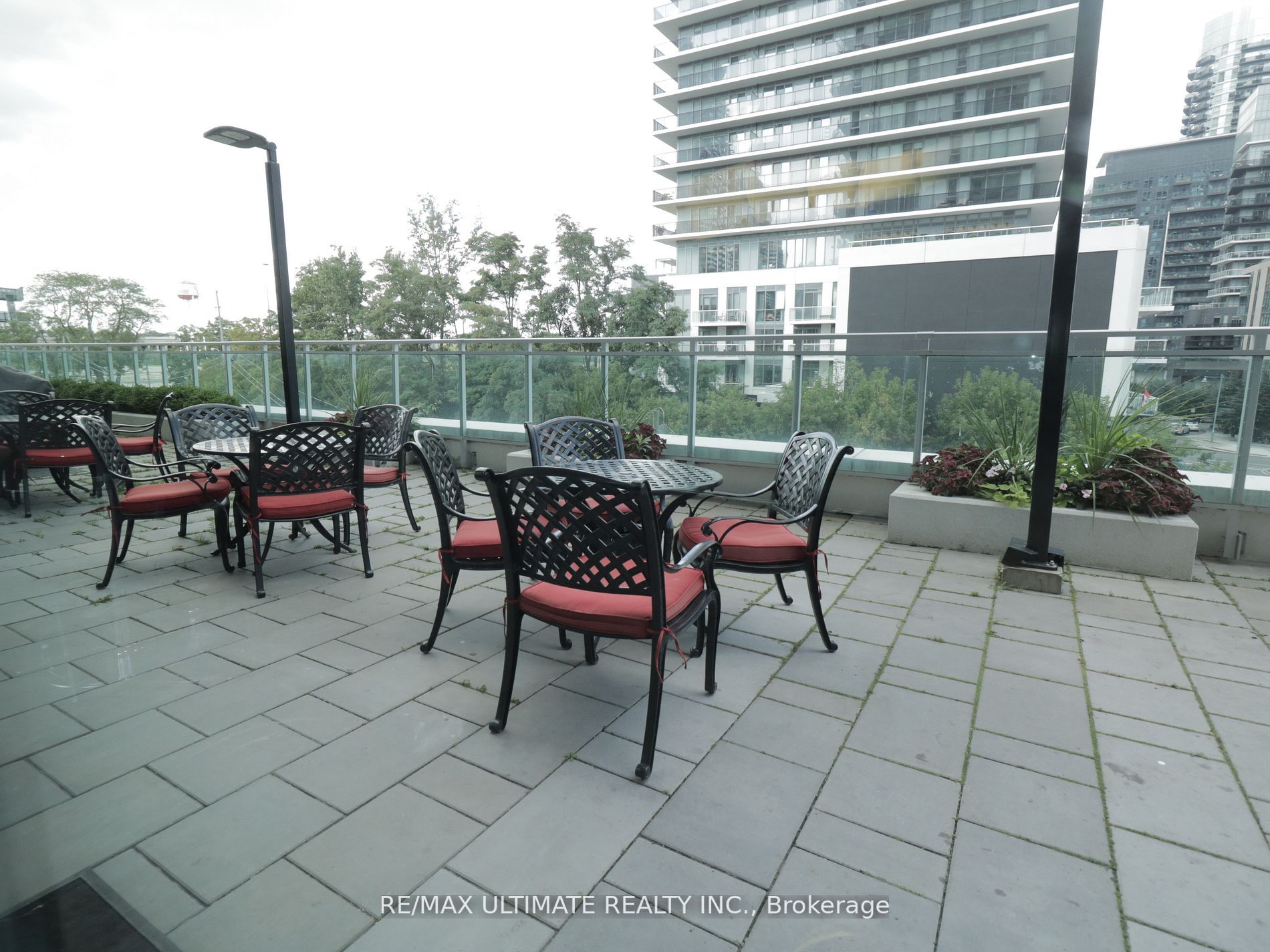 33 Shore Breeze Drive, #1008