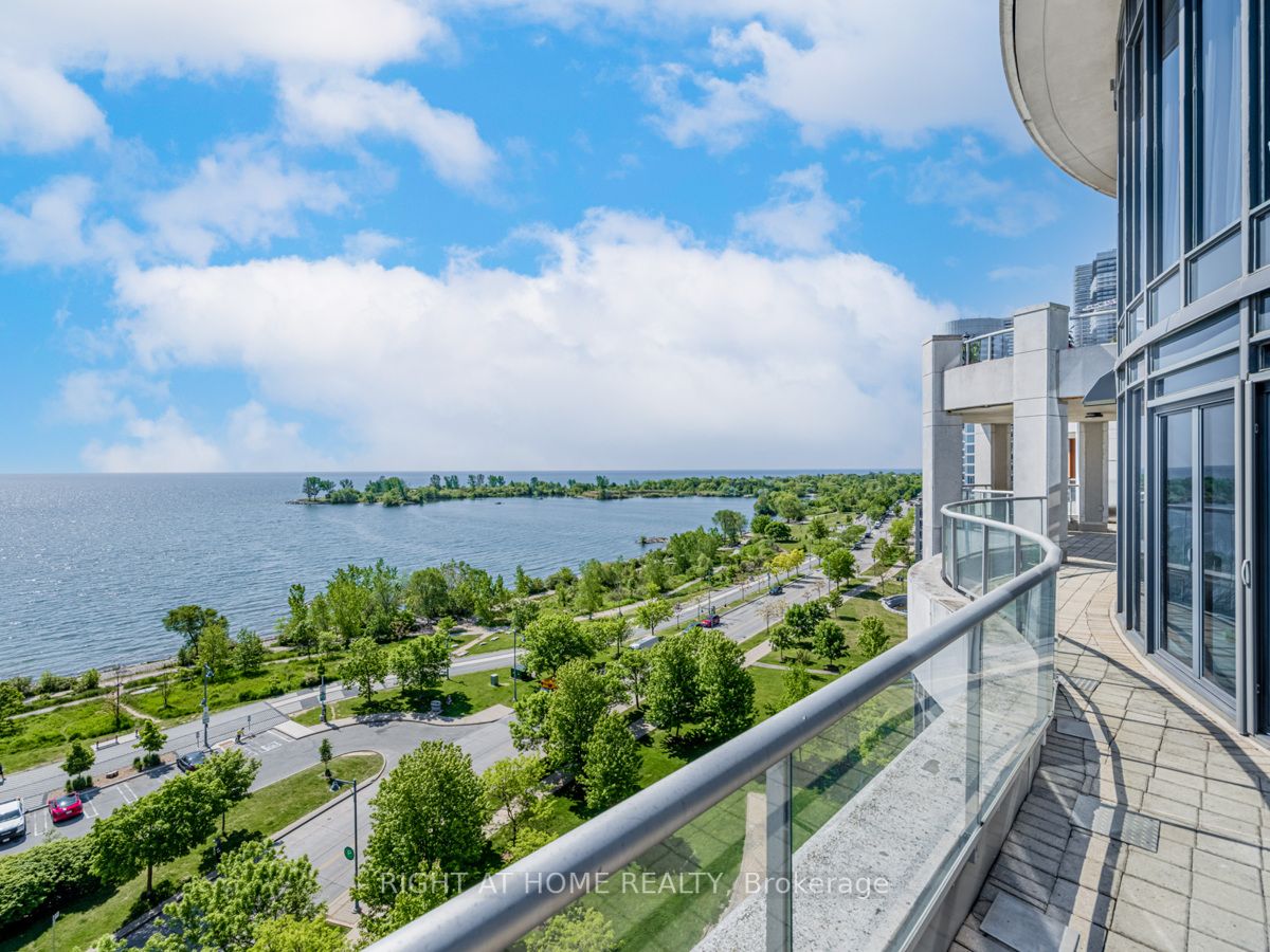2095 Lake Shore Blvd W, #Lph19