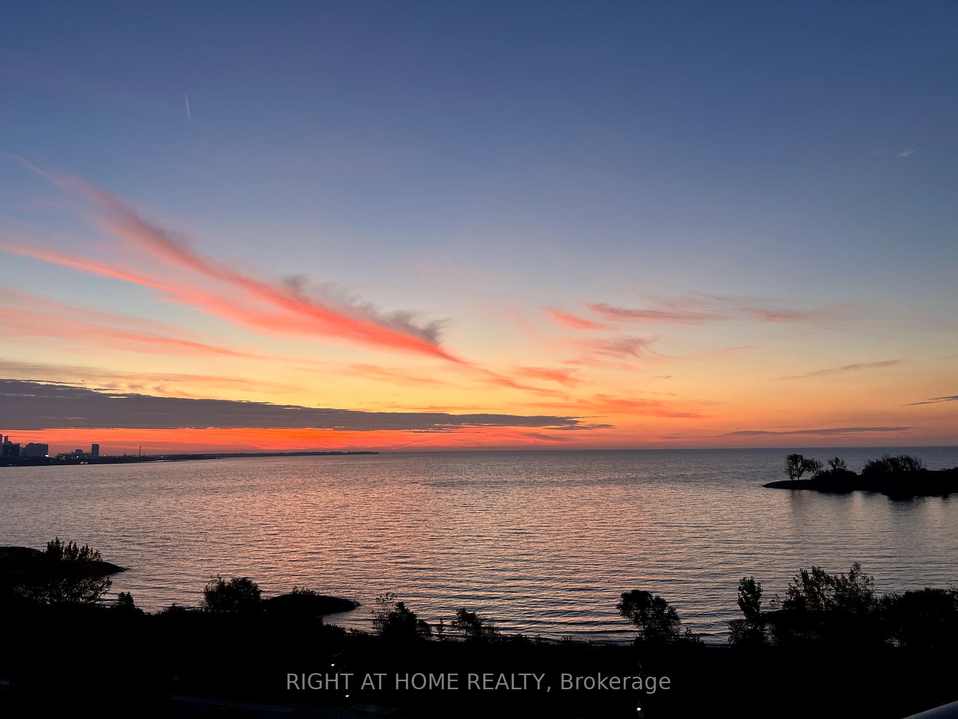 2095 Lake Shore Blvd W, #Lph19