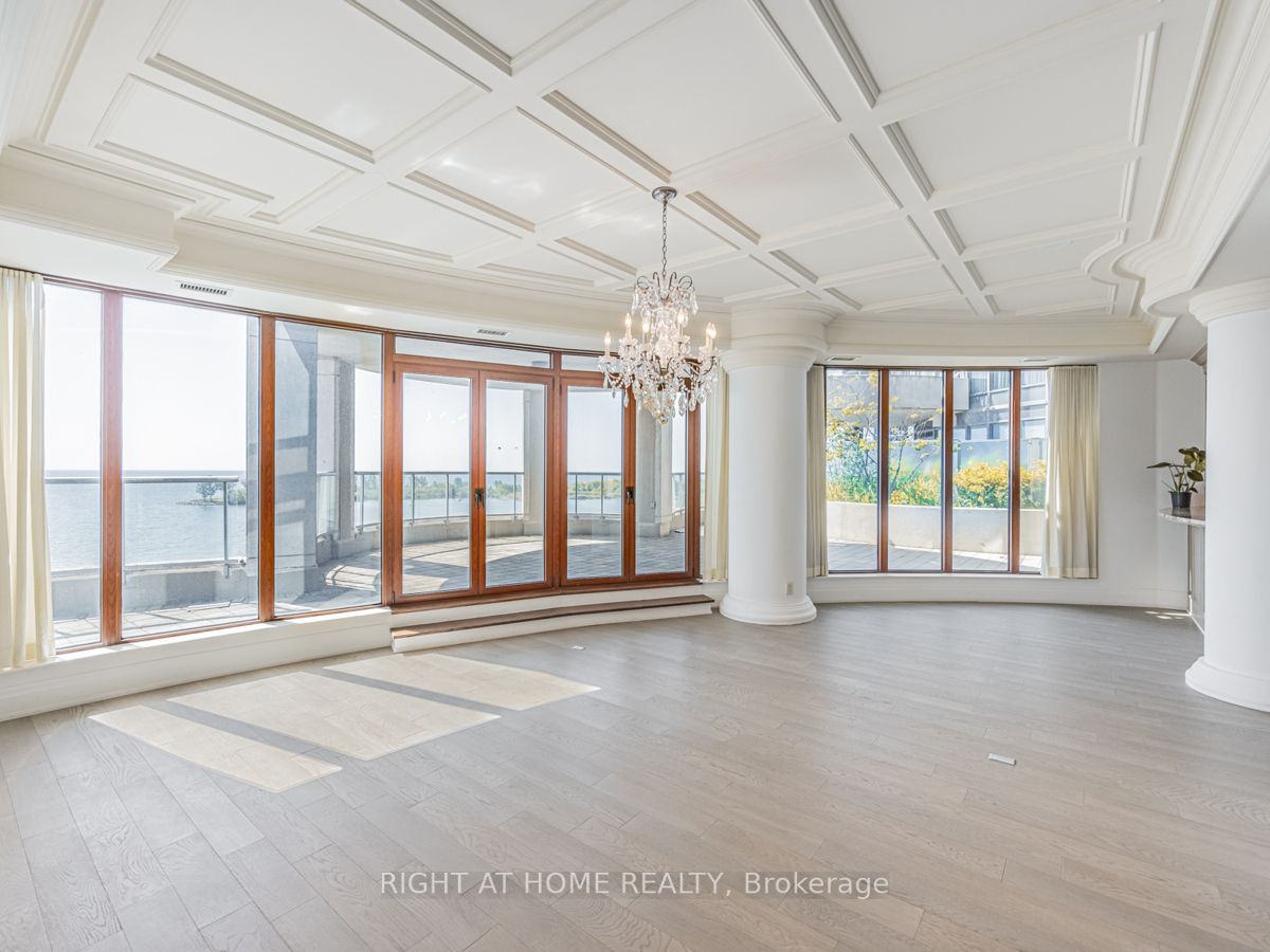 2095 Lake Shore Blvd W, #Lph19