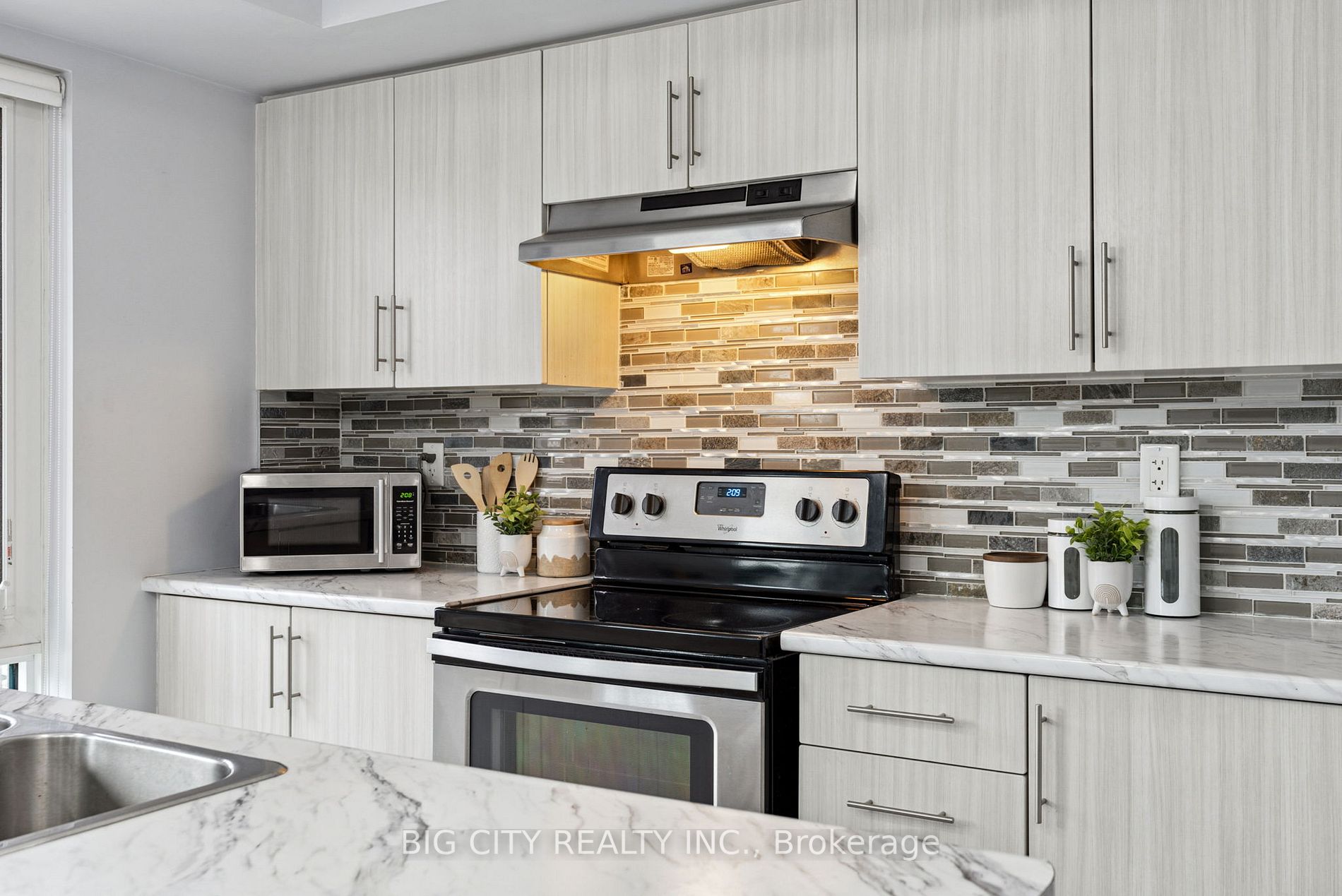100 Dufay Rd, #72