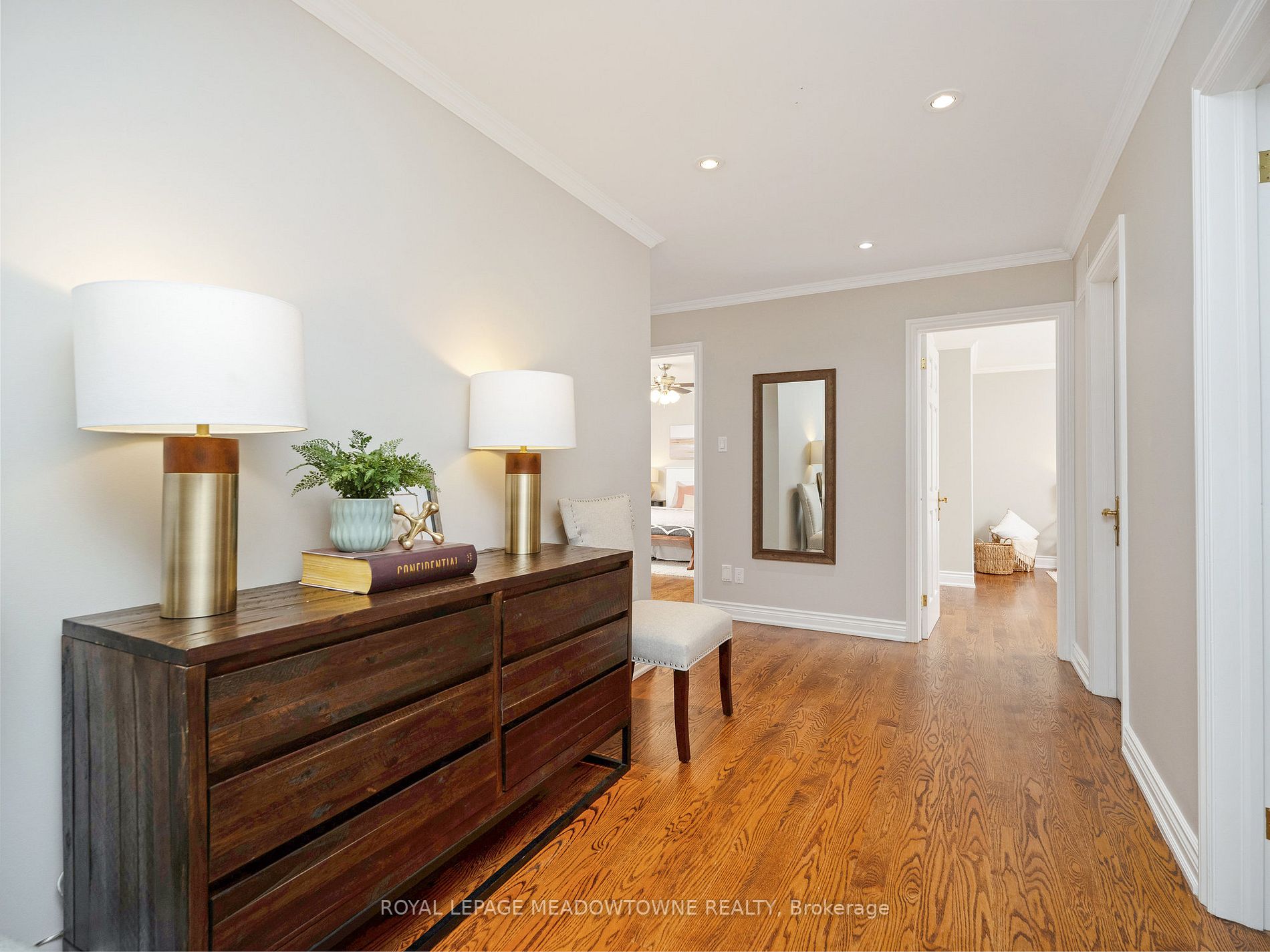 429 Valleyview Cres