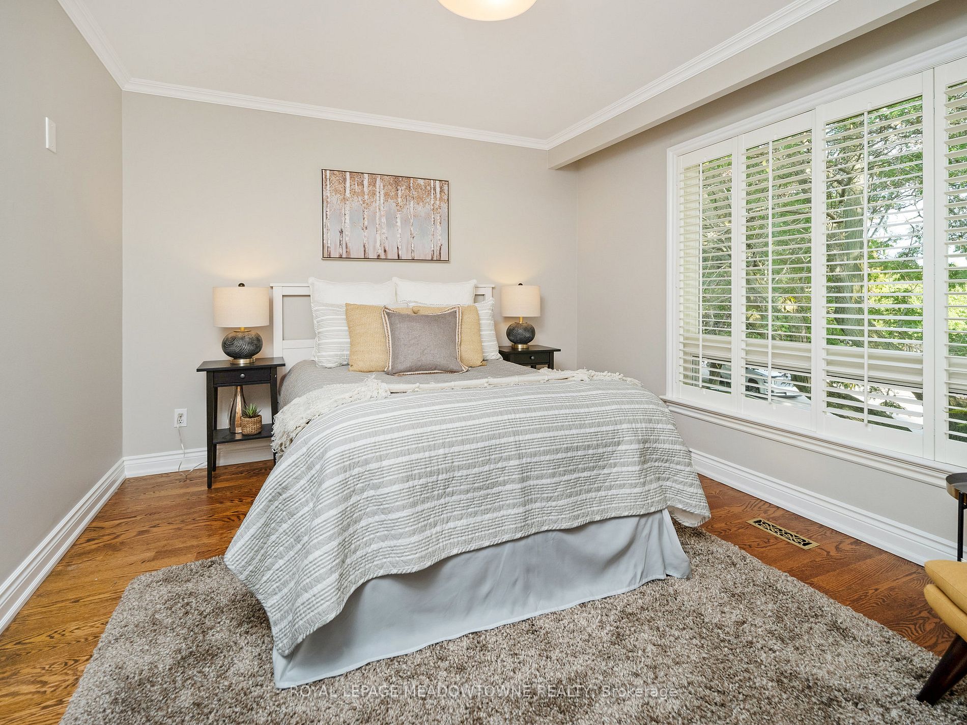 429 Valleyview Cres