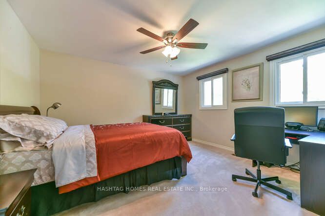 554 Conservation Dr