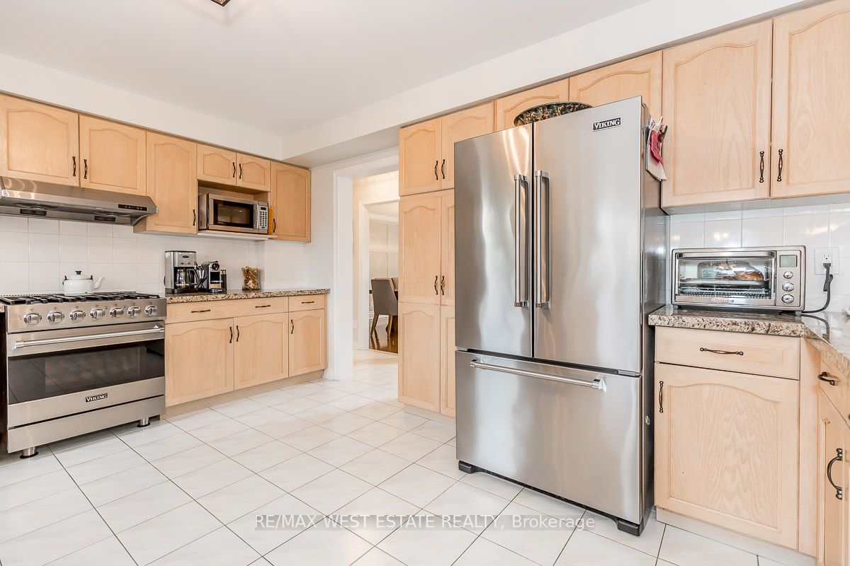 41 Mccauley Drive